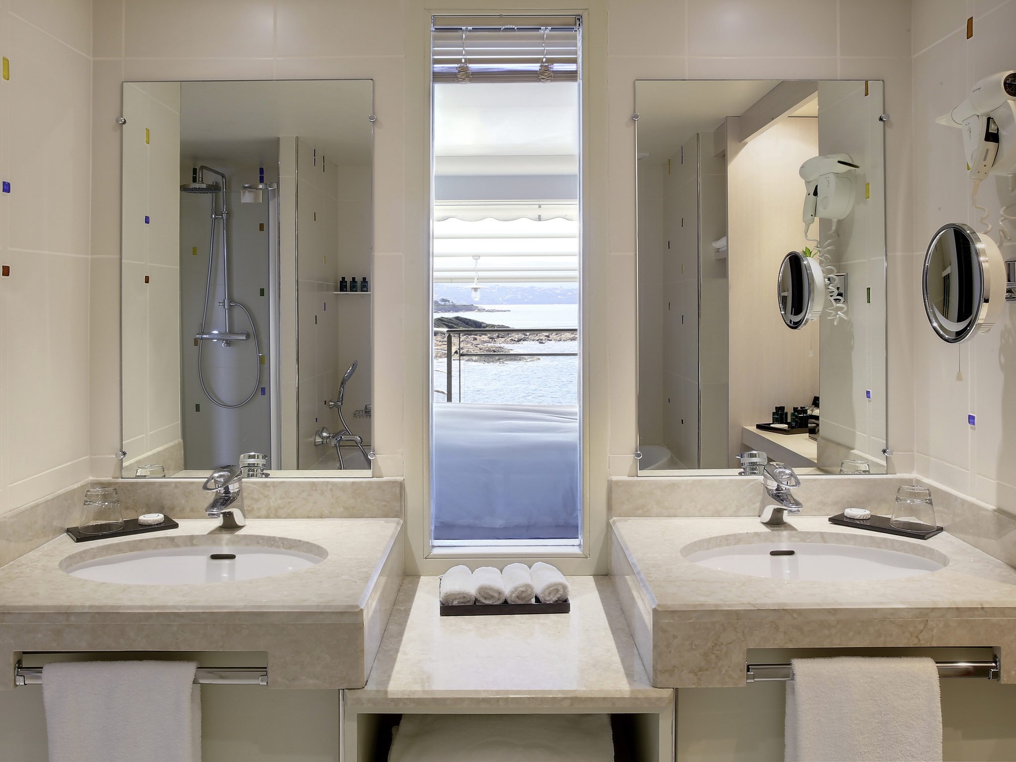 Sofitel Golfe d'Ajaccio Thalassa sea & spa by null