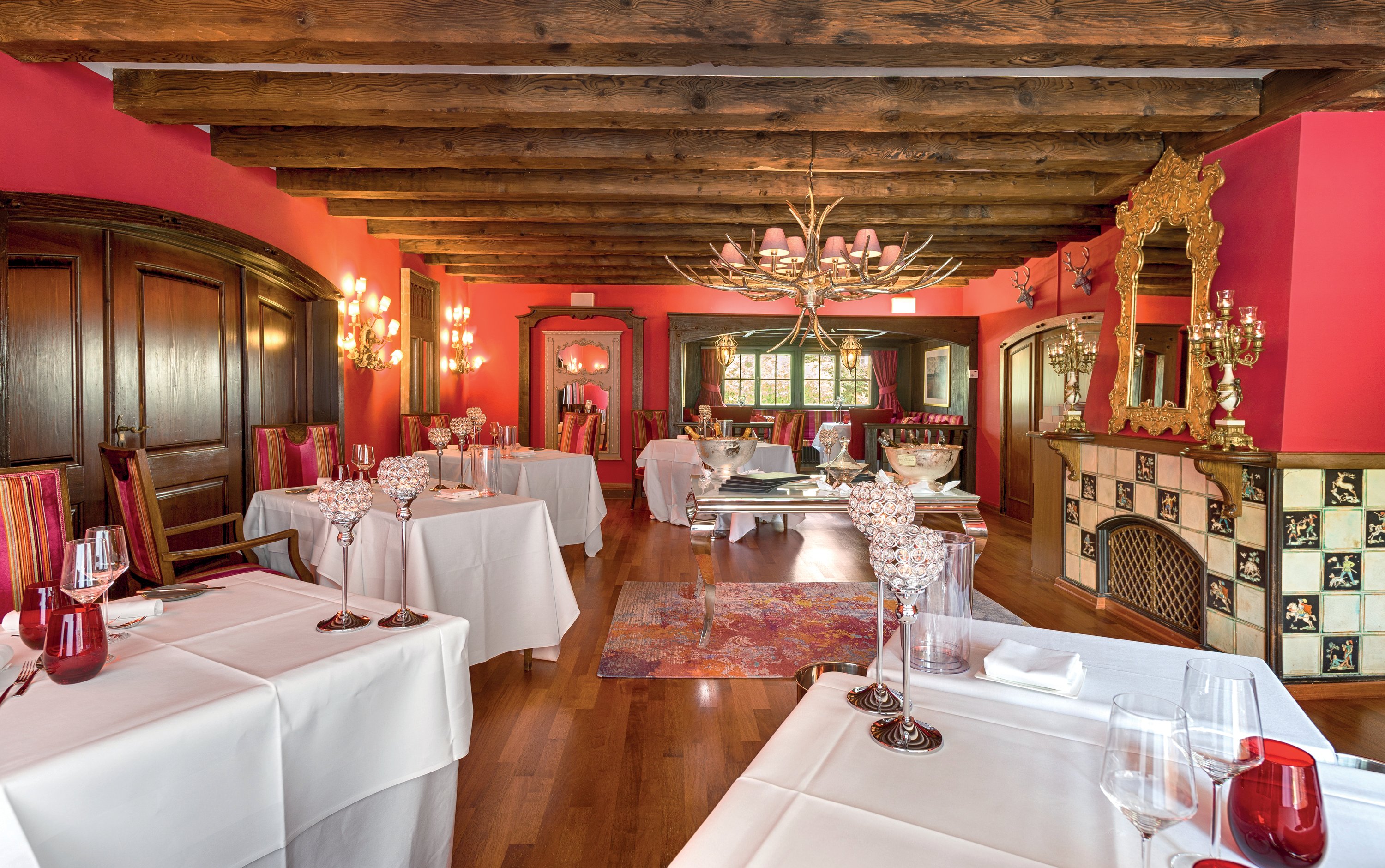 Parkhotel Adler - Hochschwarzwald Hotelbetriebs GmbH by null