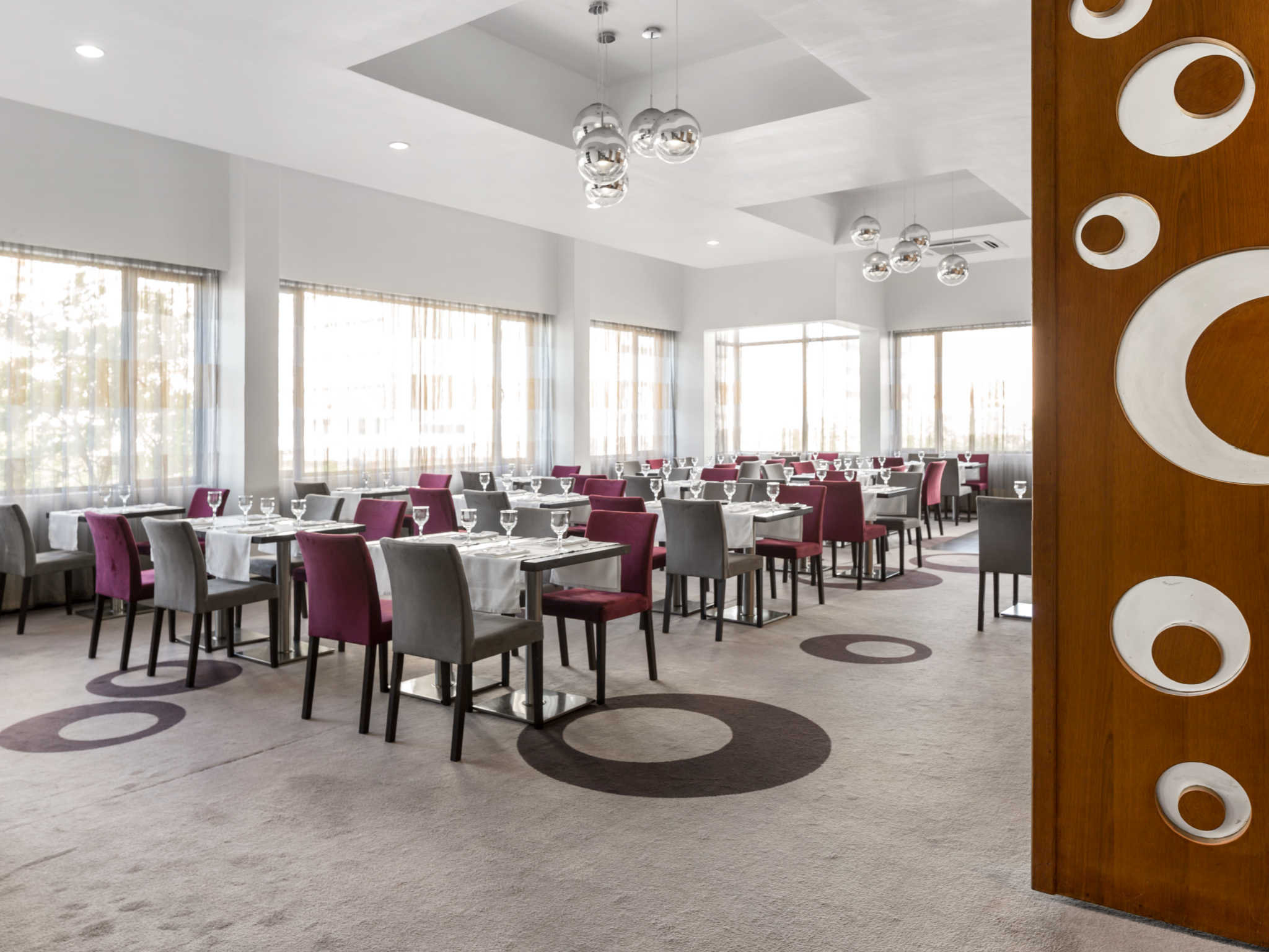 Tivoli-Maputo Hotel by null