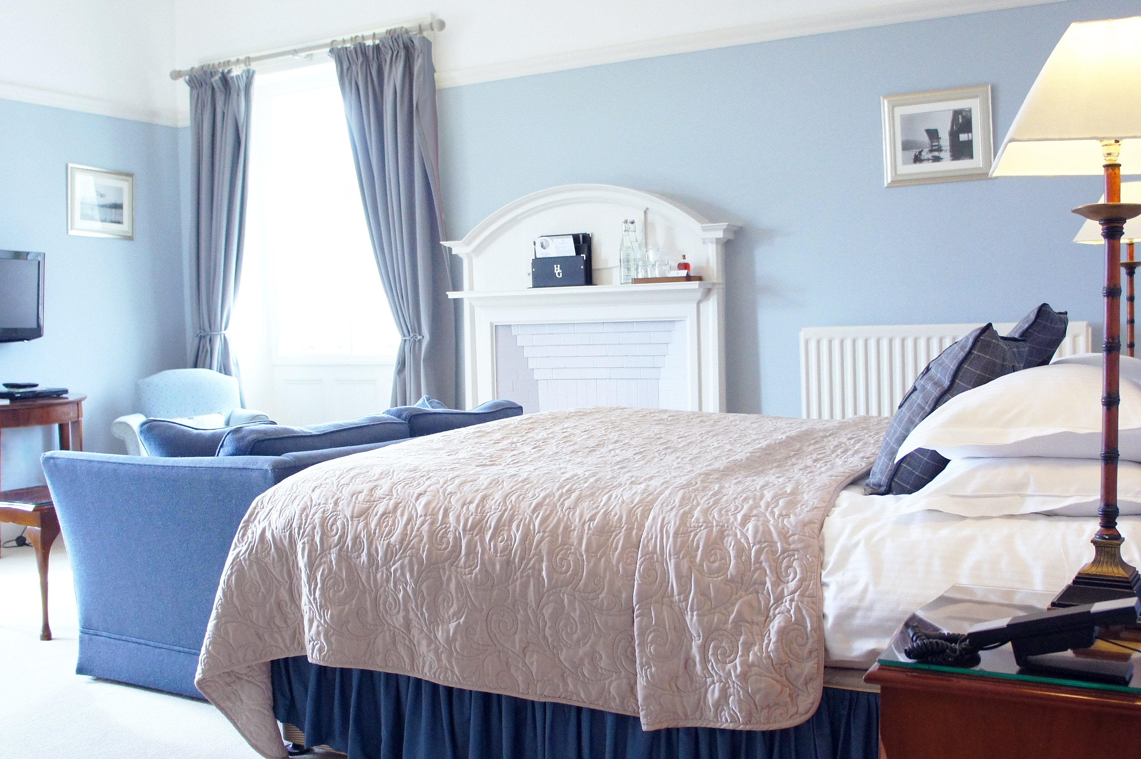 Holbeck Ghyll by null