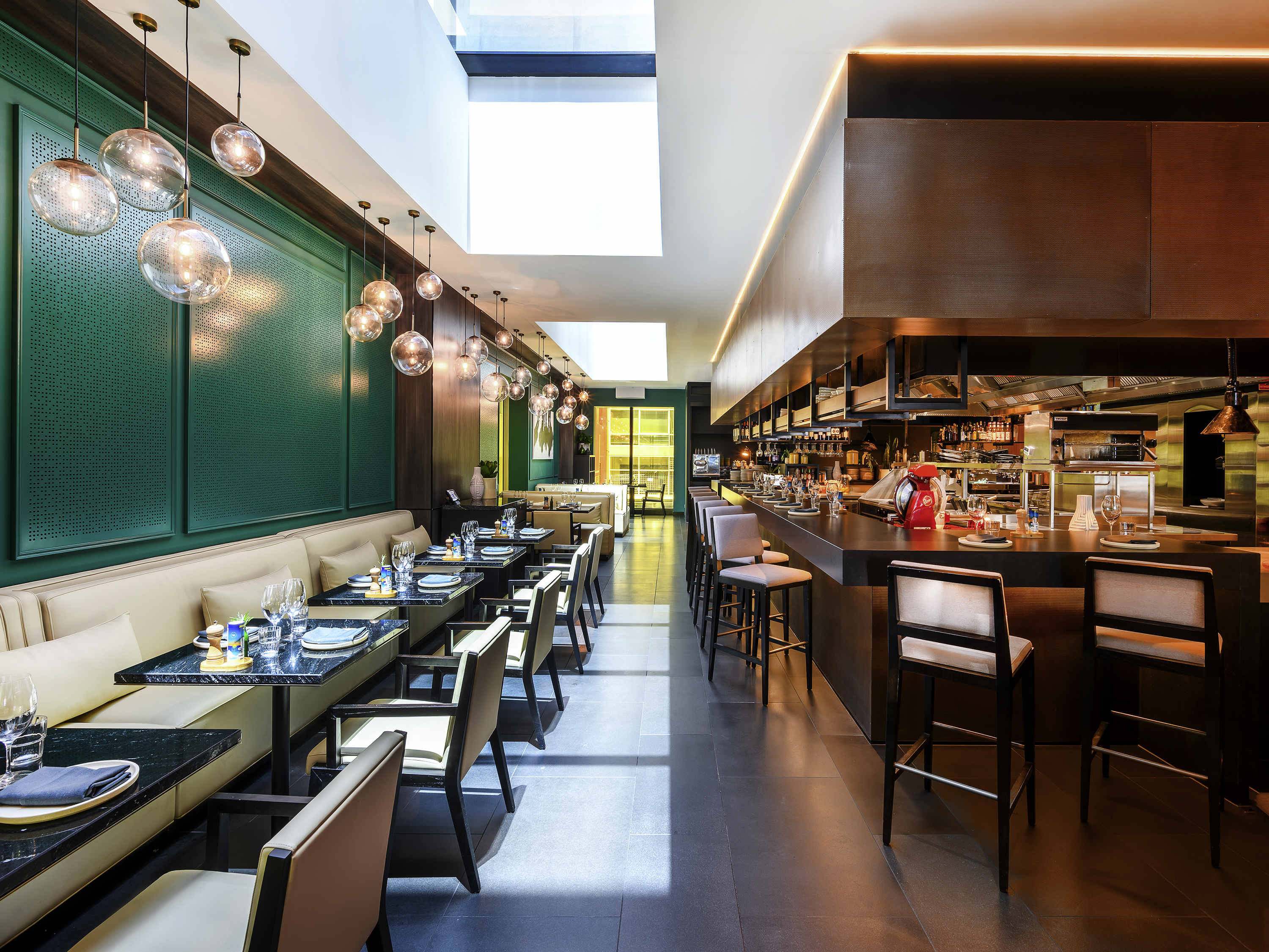Novotel Melbourne Central by null