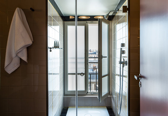 Hôtel du Rond Point des Champs Elysées Paris 8ème - Esprit de France by null