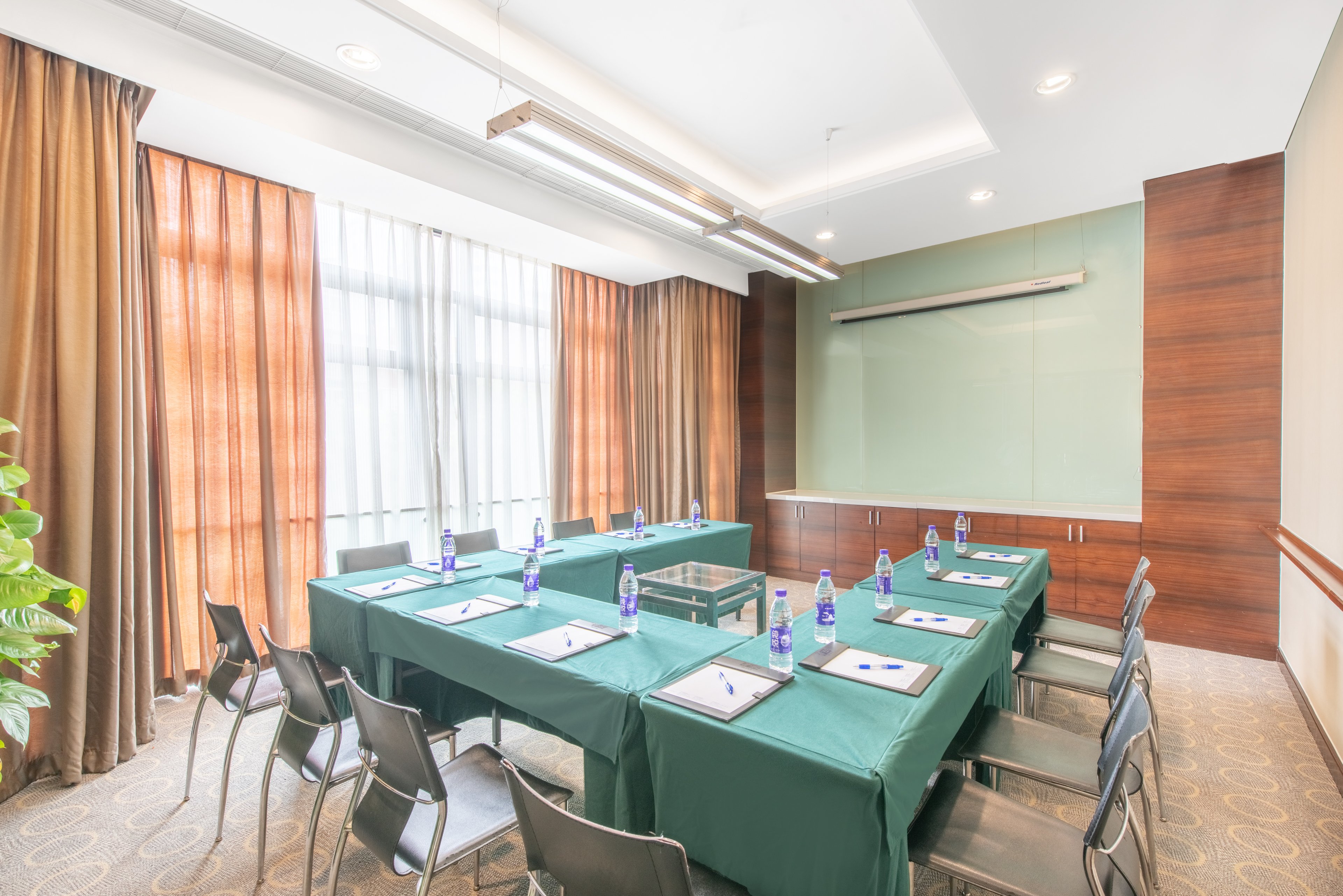 Holiday Inn Express Beijing Dongzhimen by null