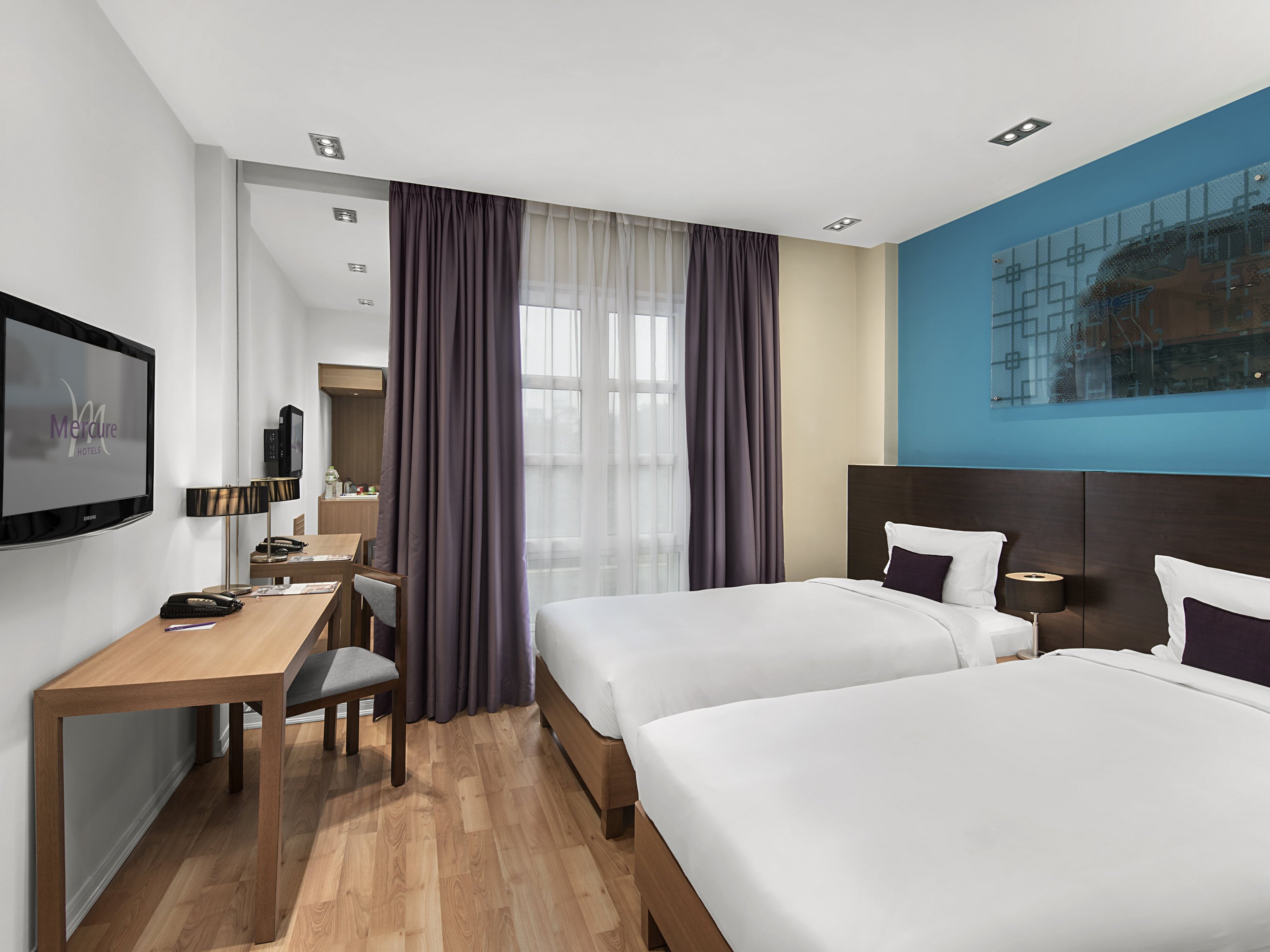 Mercure Hanoi la Gare by null
