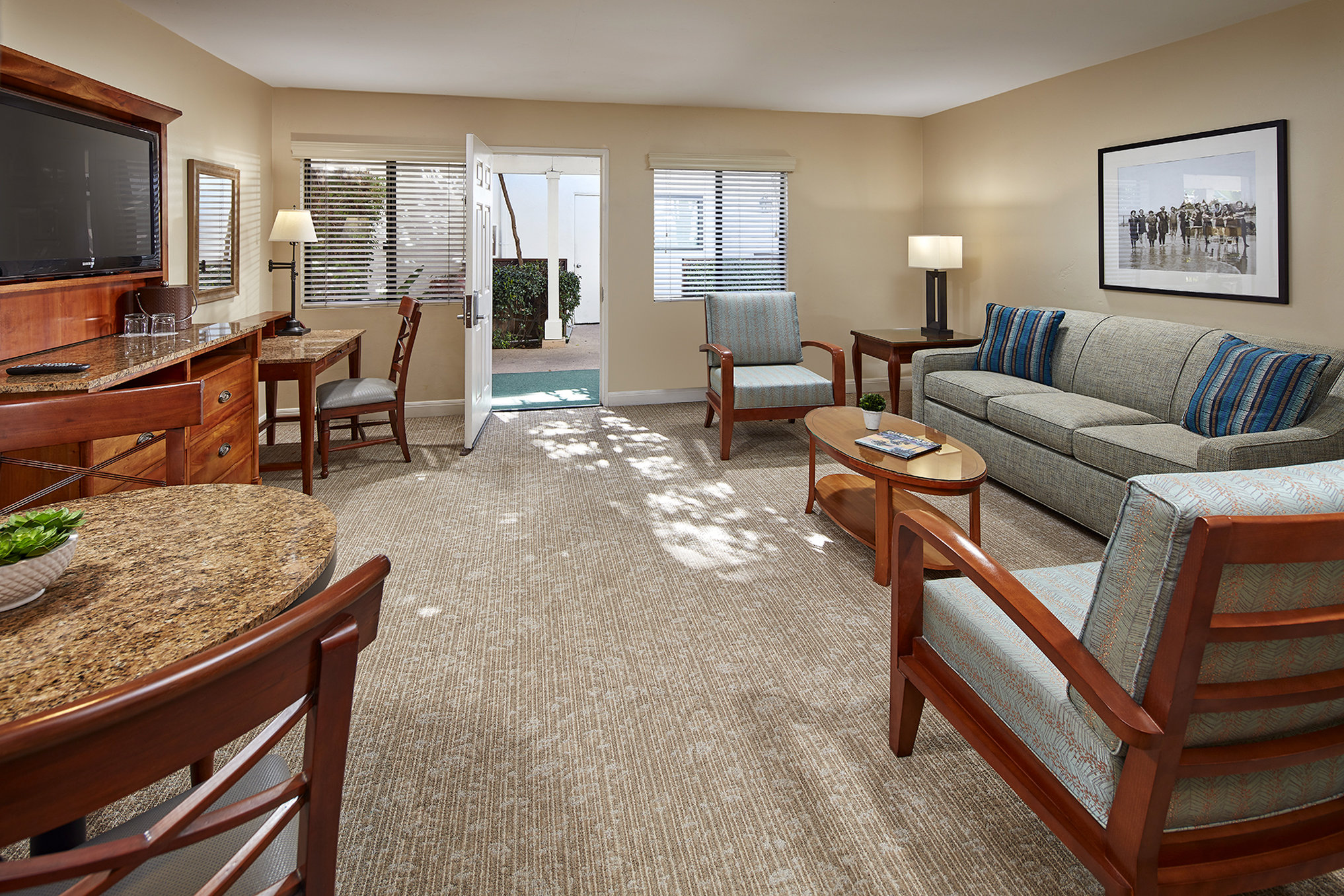 Glorietta Bay Inn by null