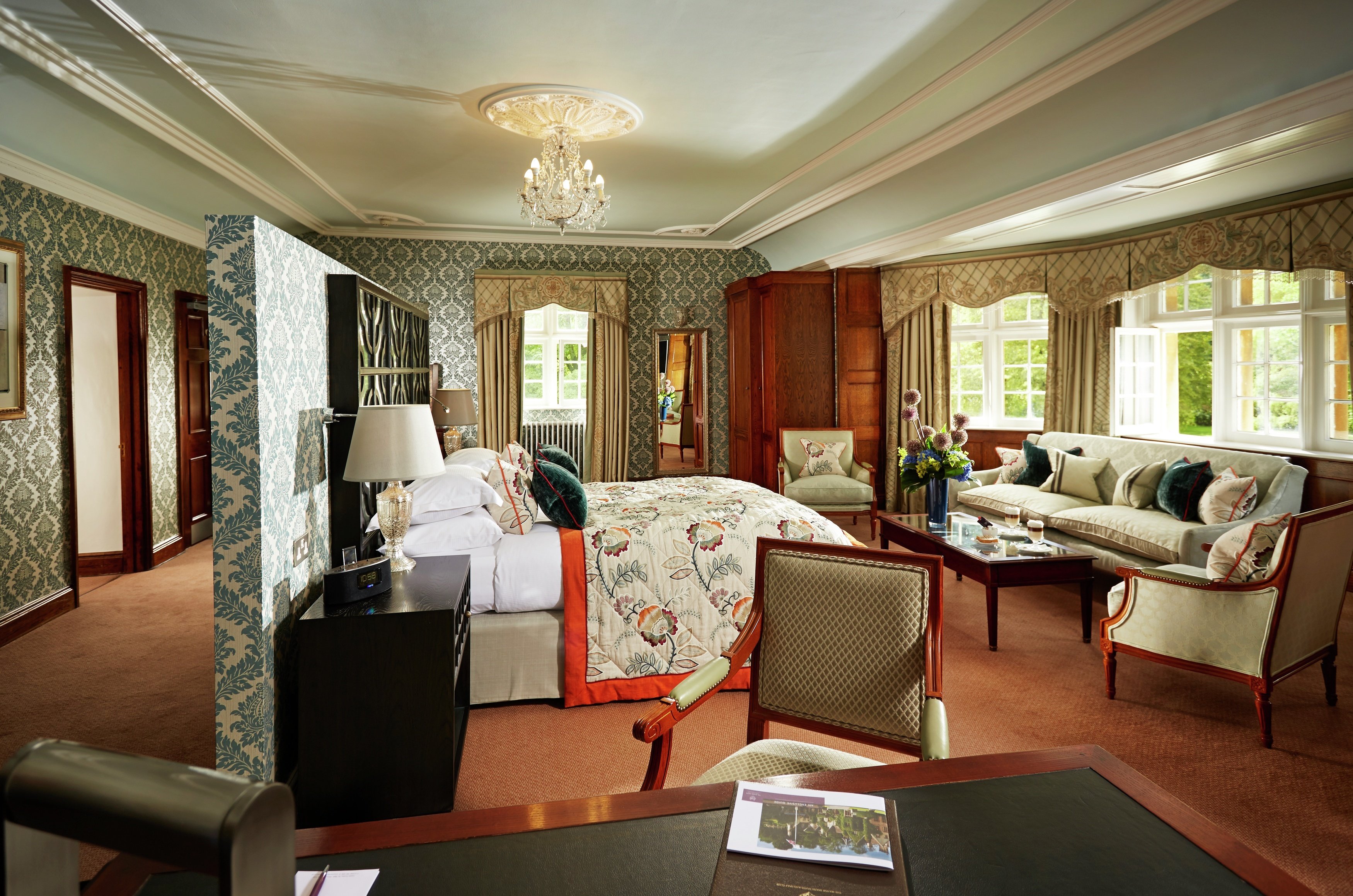 The Manor House by null