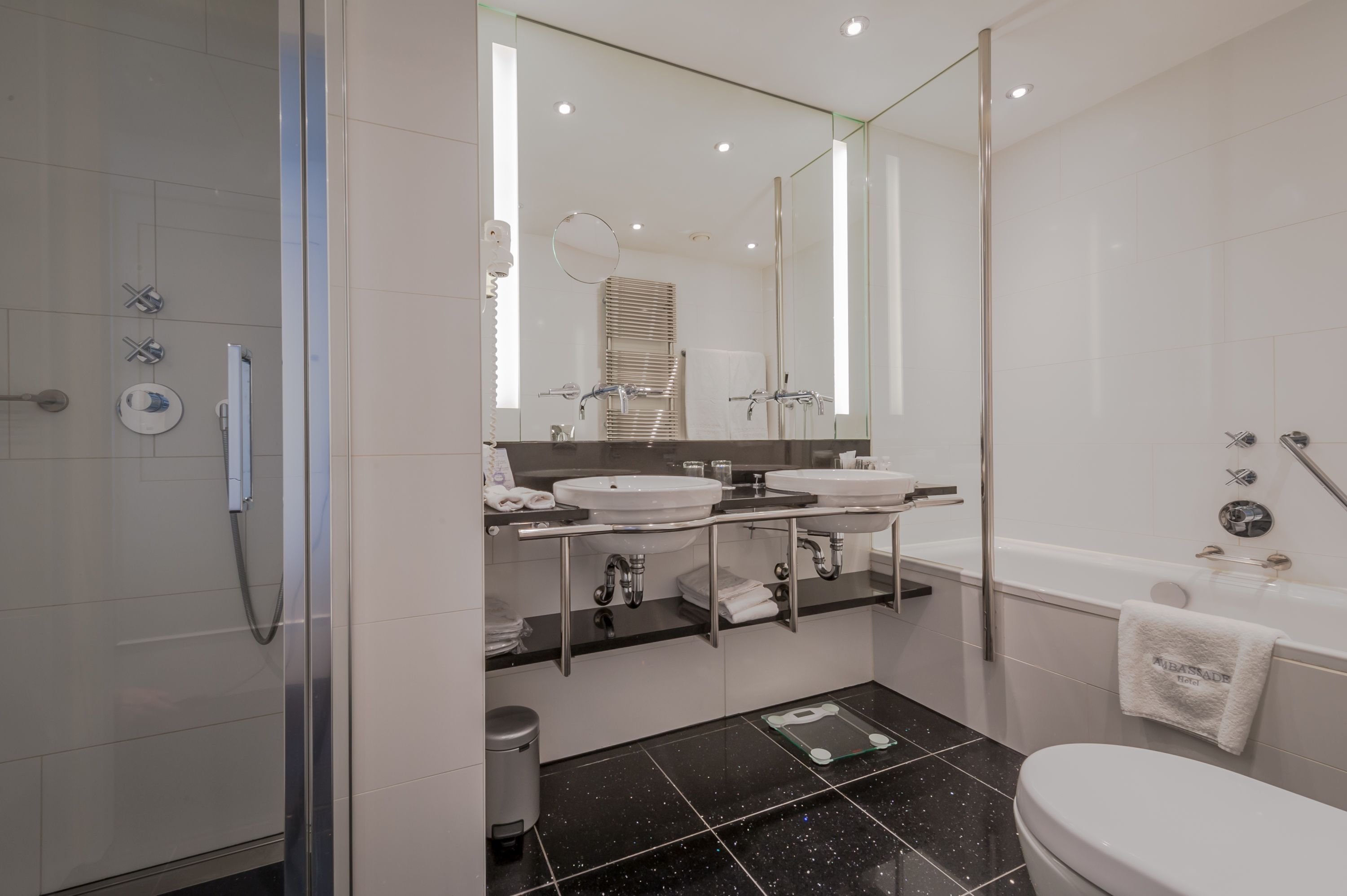 Ambassade Hotel by null