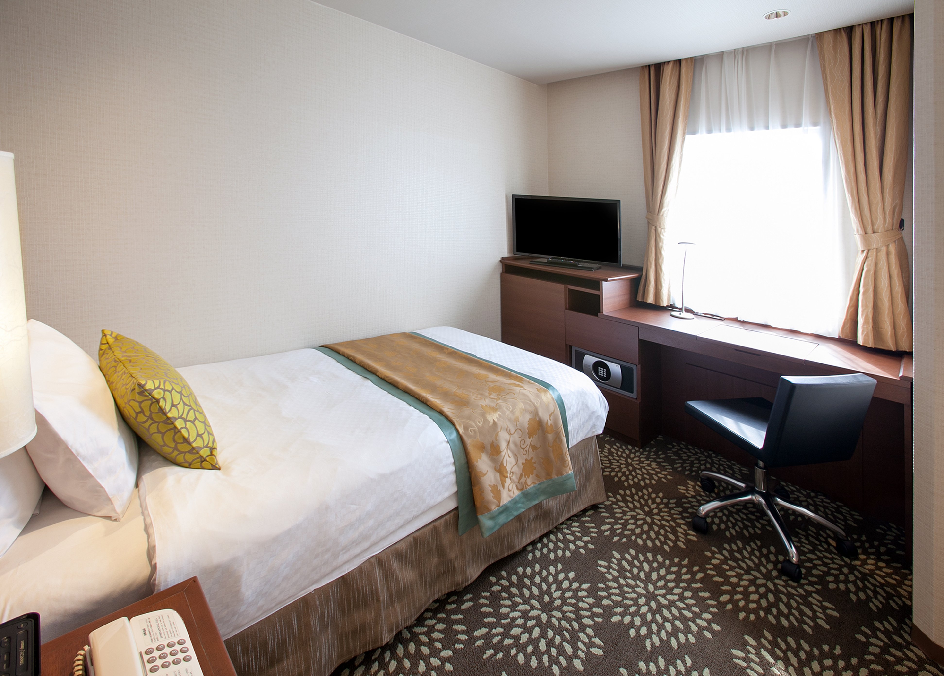 ANA Holiday Inn Kanazawa Sky by null