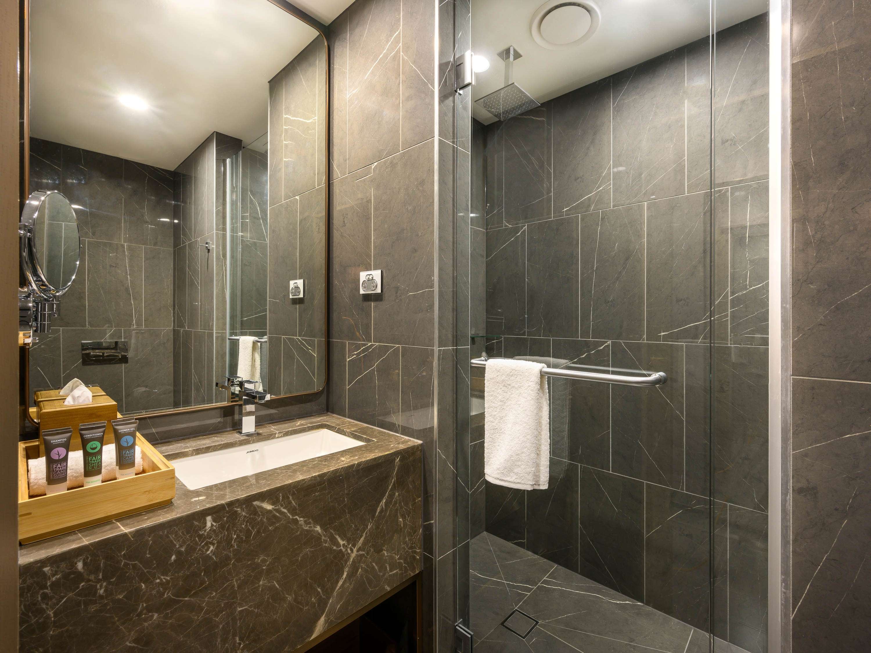 Novotel Melbourne Central by null
