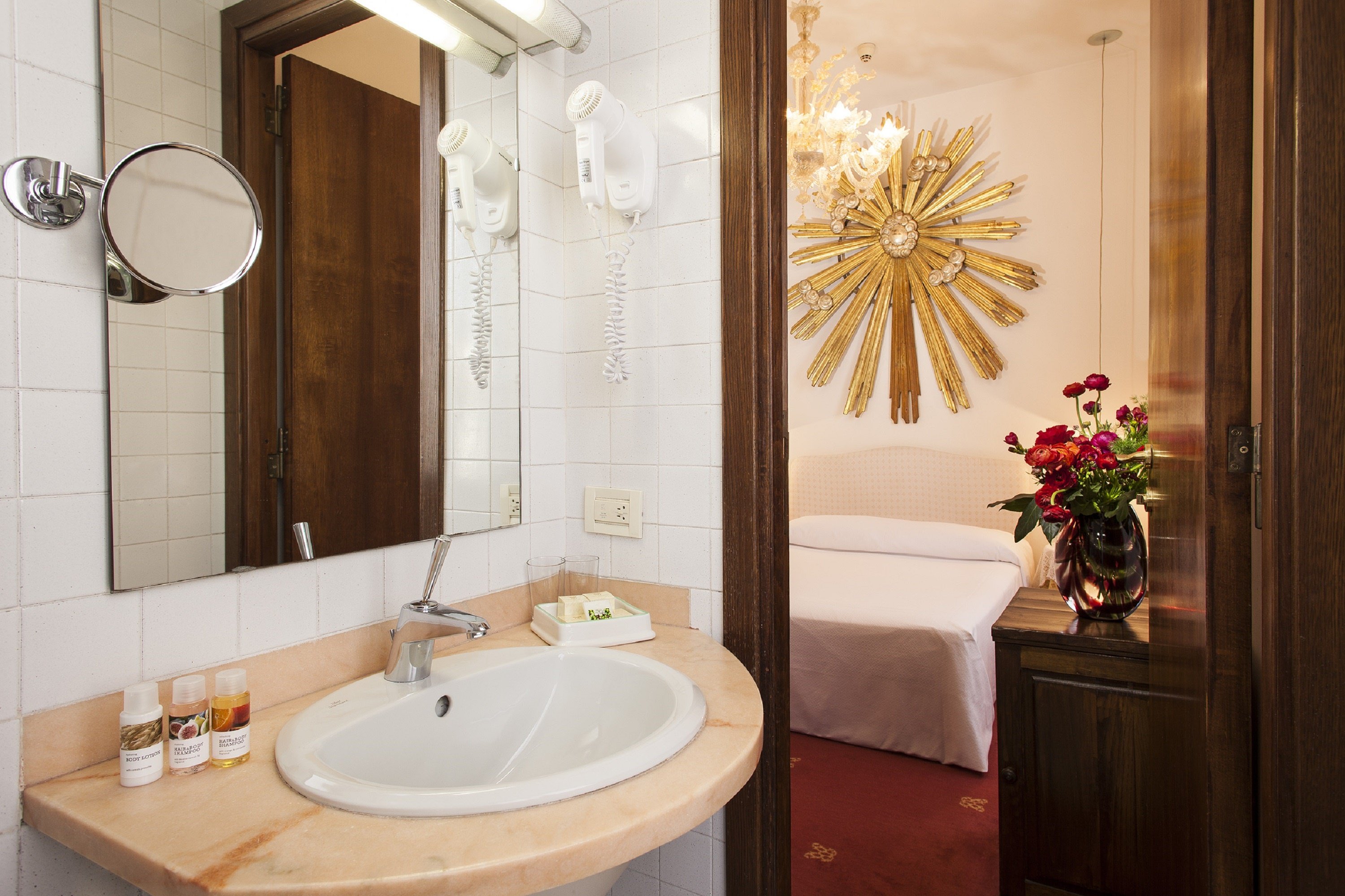 Hotel Columbia by null