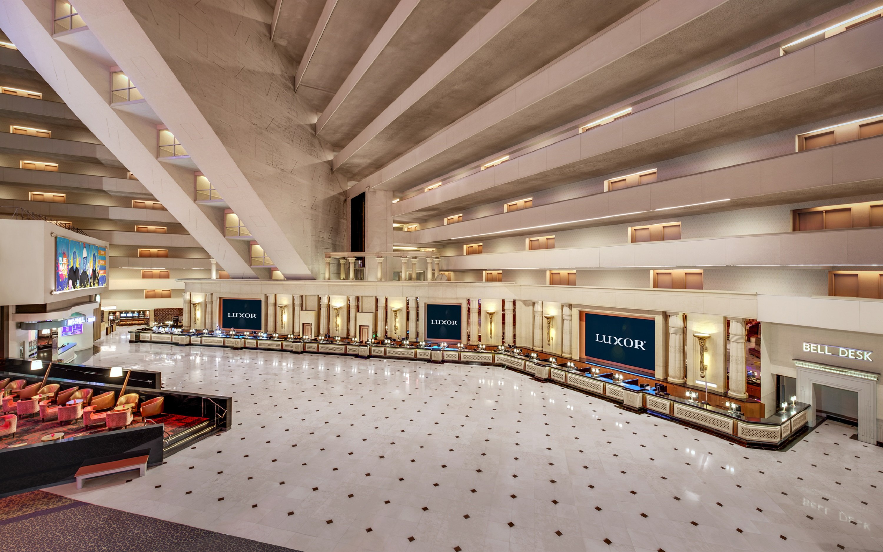 Luxor Hotel & Casino by null