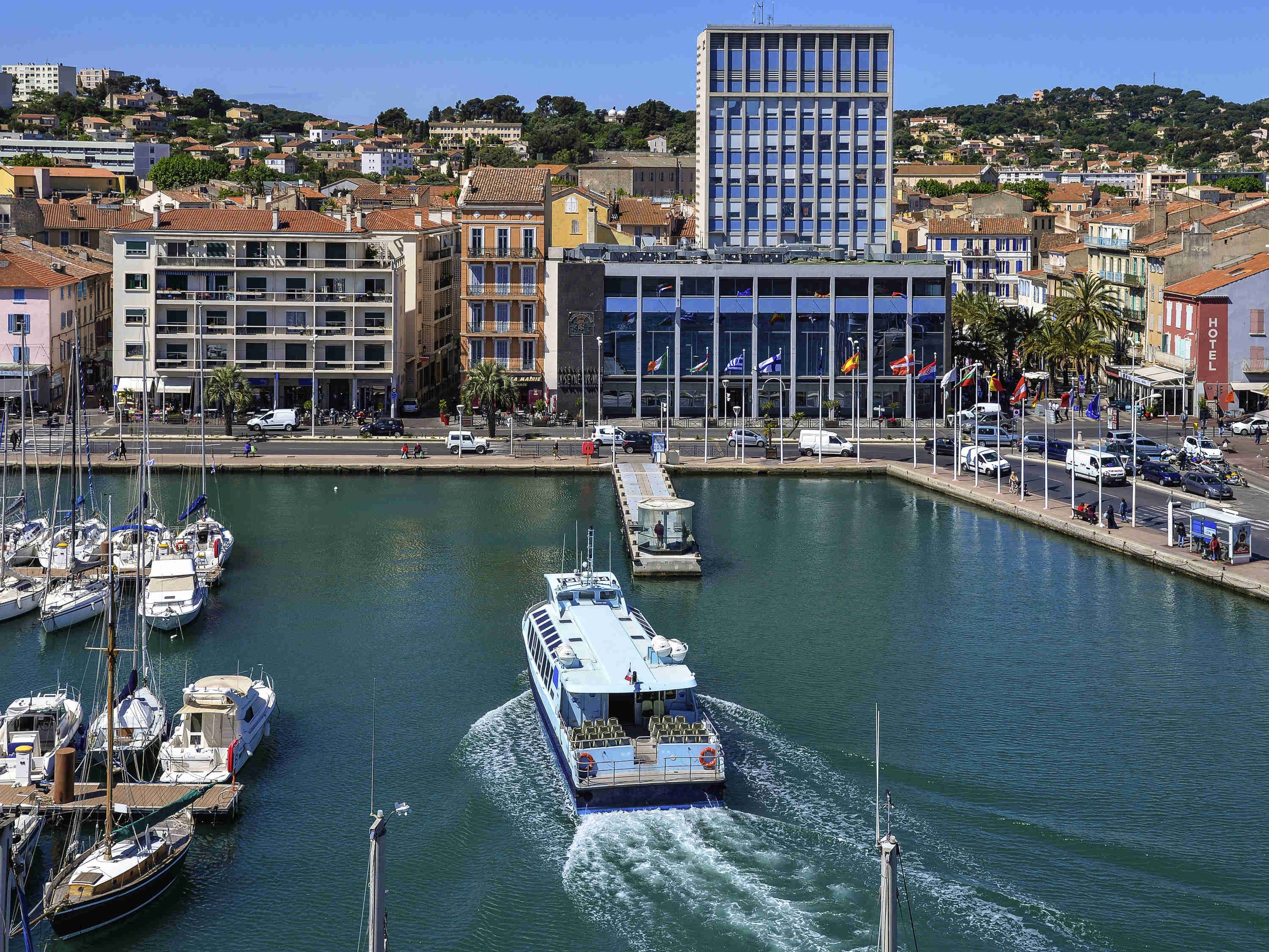 Hôtel Mercure Toulon La Seyne-Sur-Mer by null