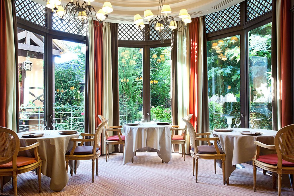 Les Etangs de Corot Hôtel, Restaurants & Spa - Relais & Châteaux - proche Versailles by null