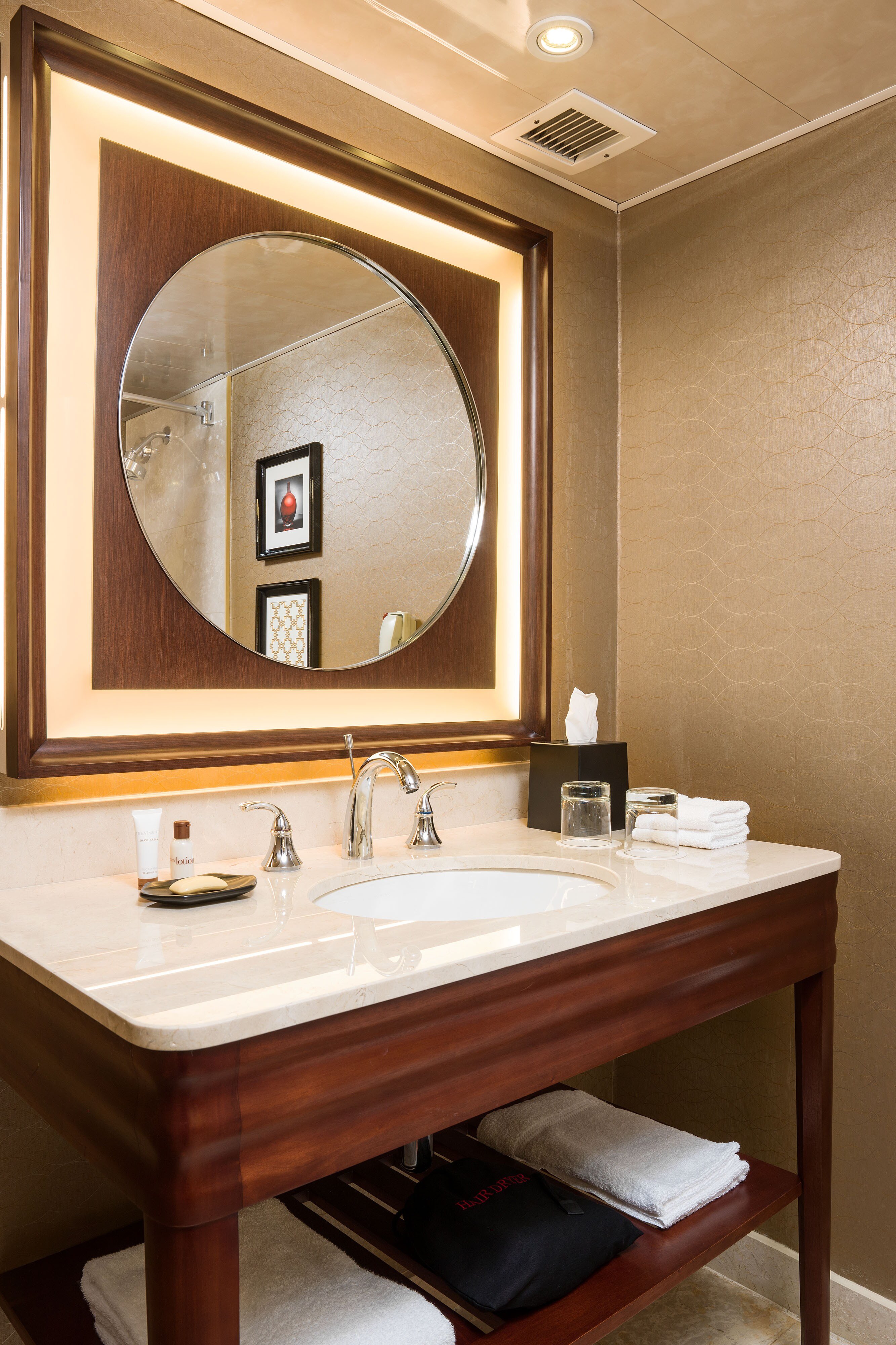 Sheraton Santo Domingo Hotel by null