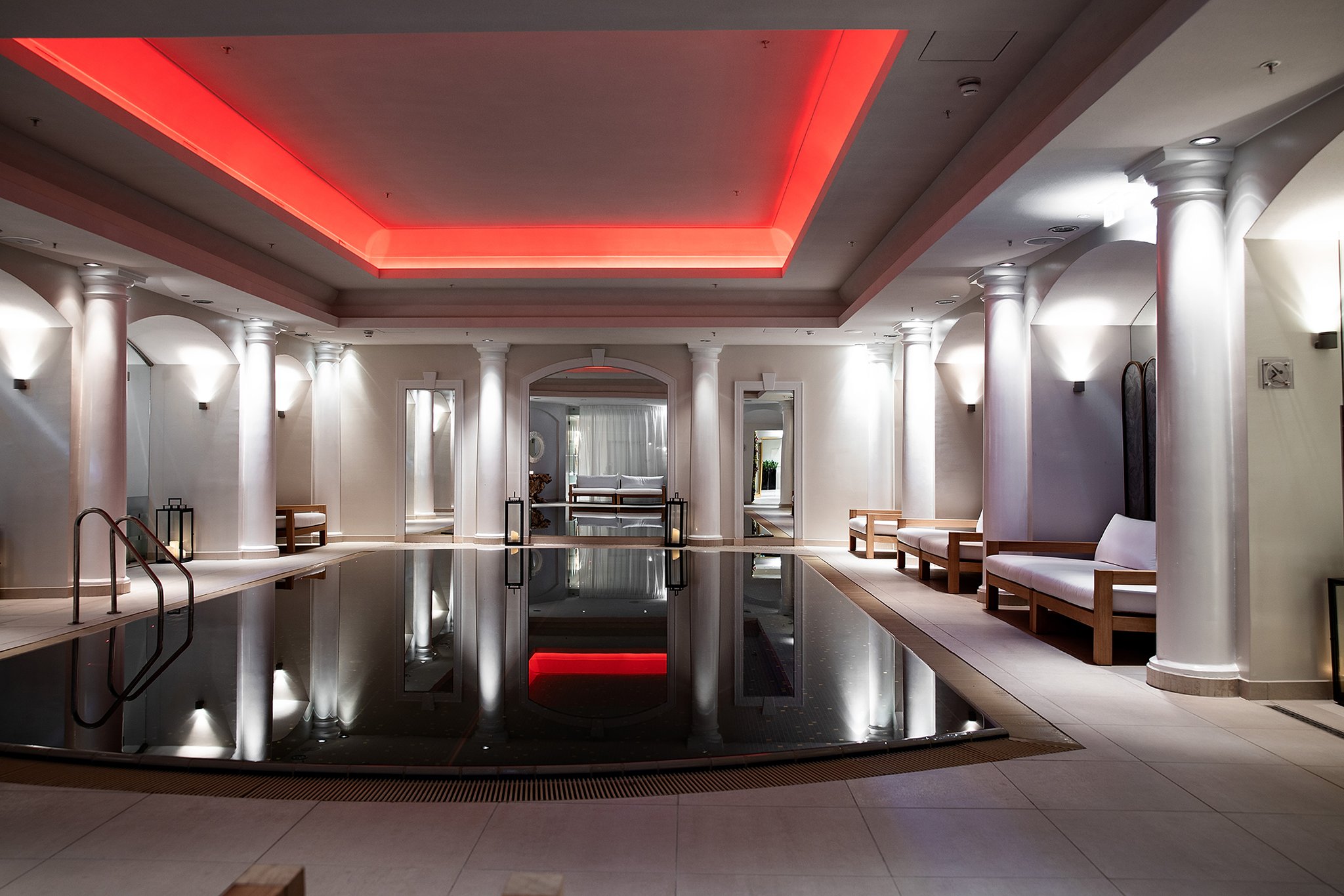 Britannia Hotel by null