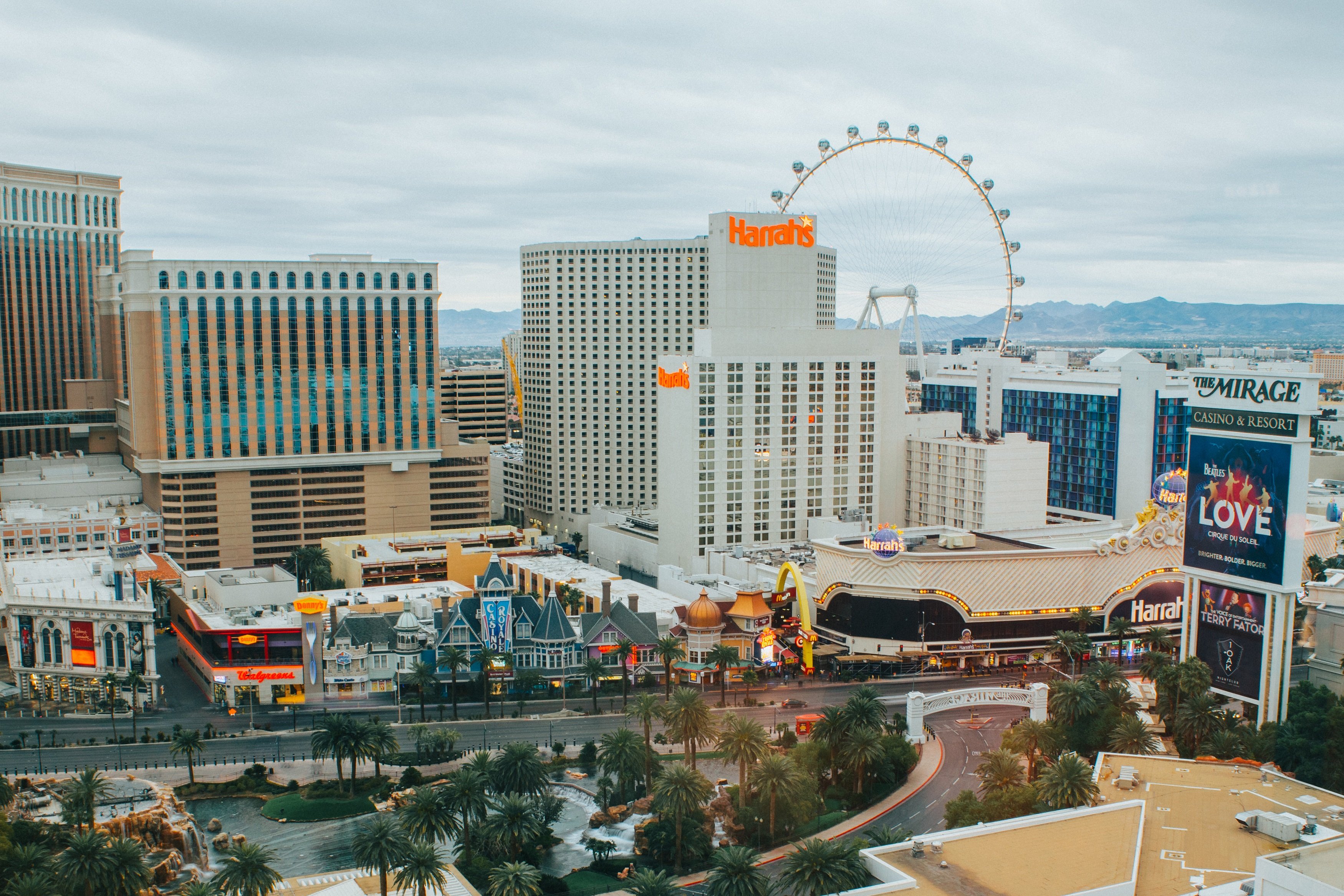 The Mirage by null