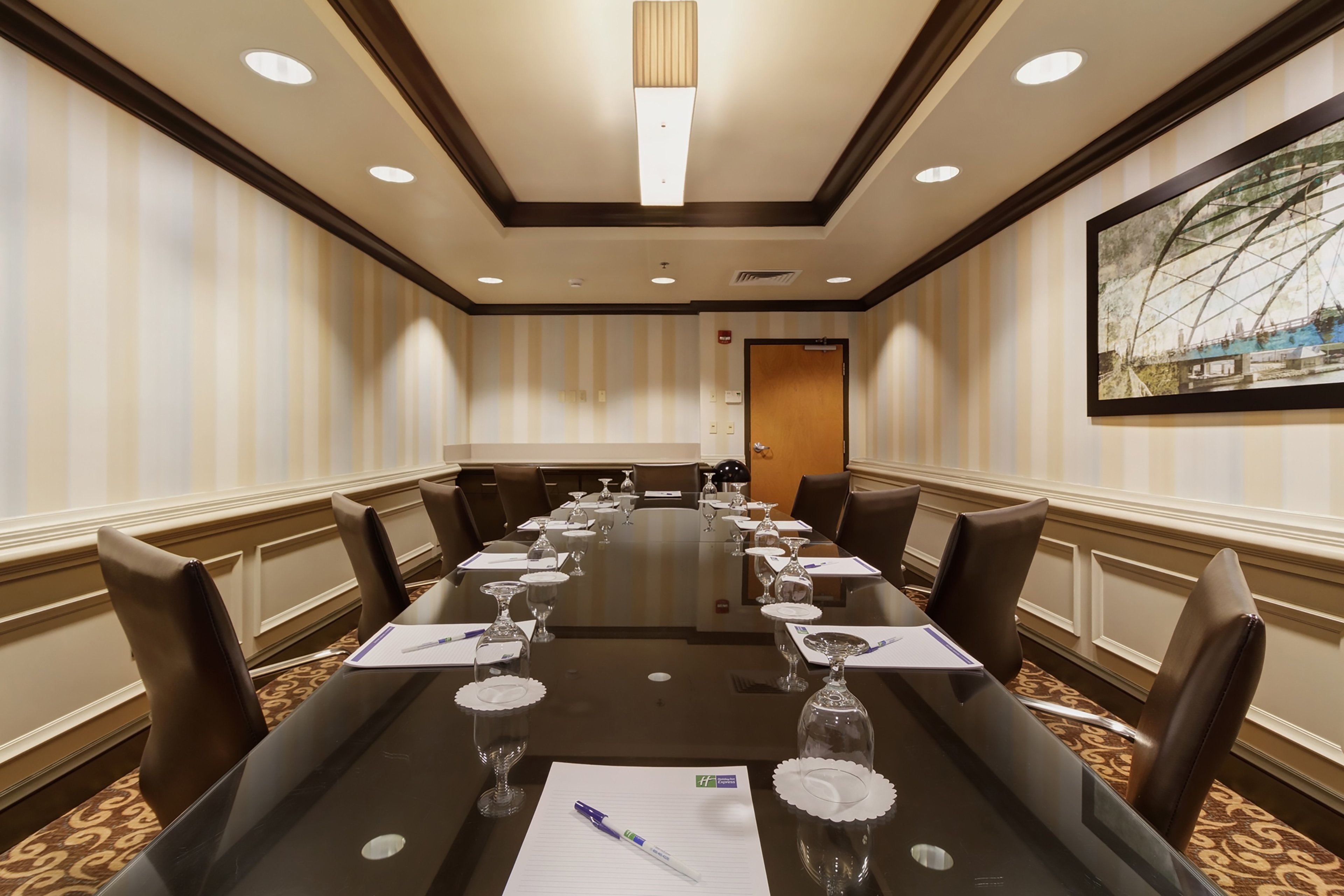 Holiday Inn Express & Suites Warwick-Providence (Airport) by null