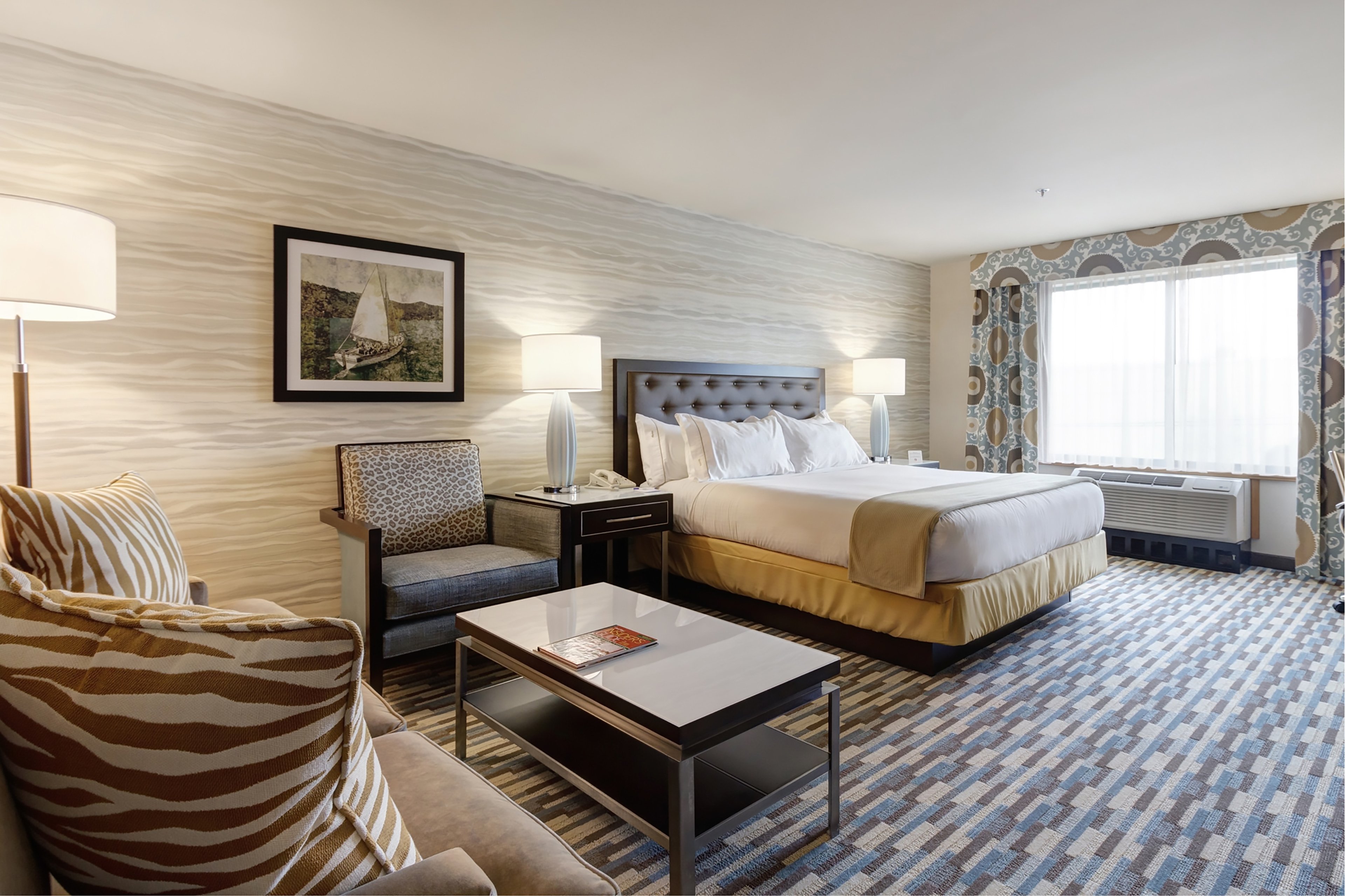 Holiday Inn Express & Suites Warwick-Providence (Airport) by null