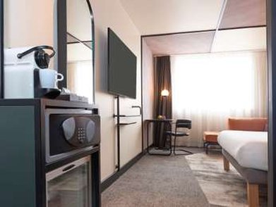 Novotel Bern Expo by null