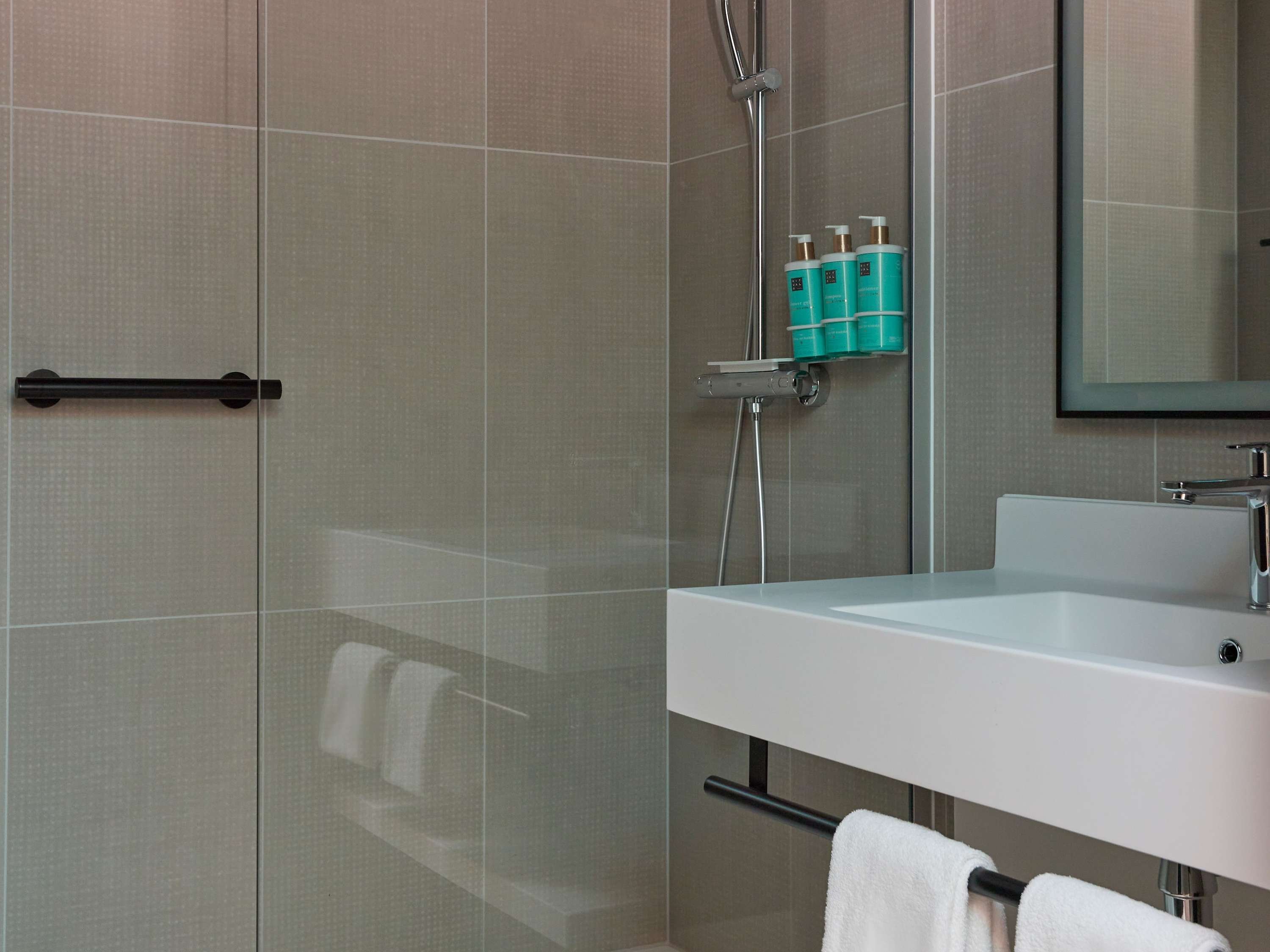 Novotel Bern Expo by null