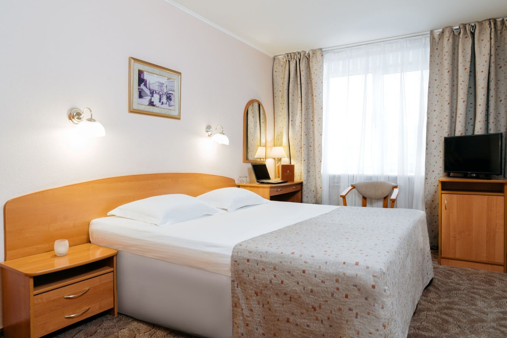 Hotel Polustrovo by null