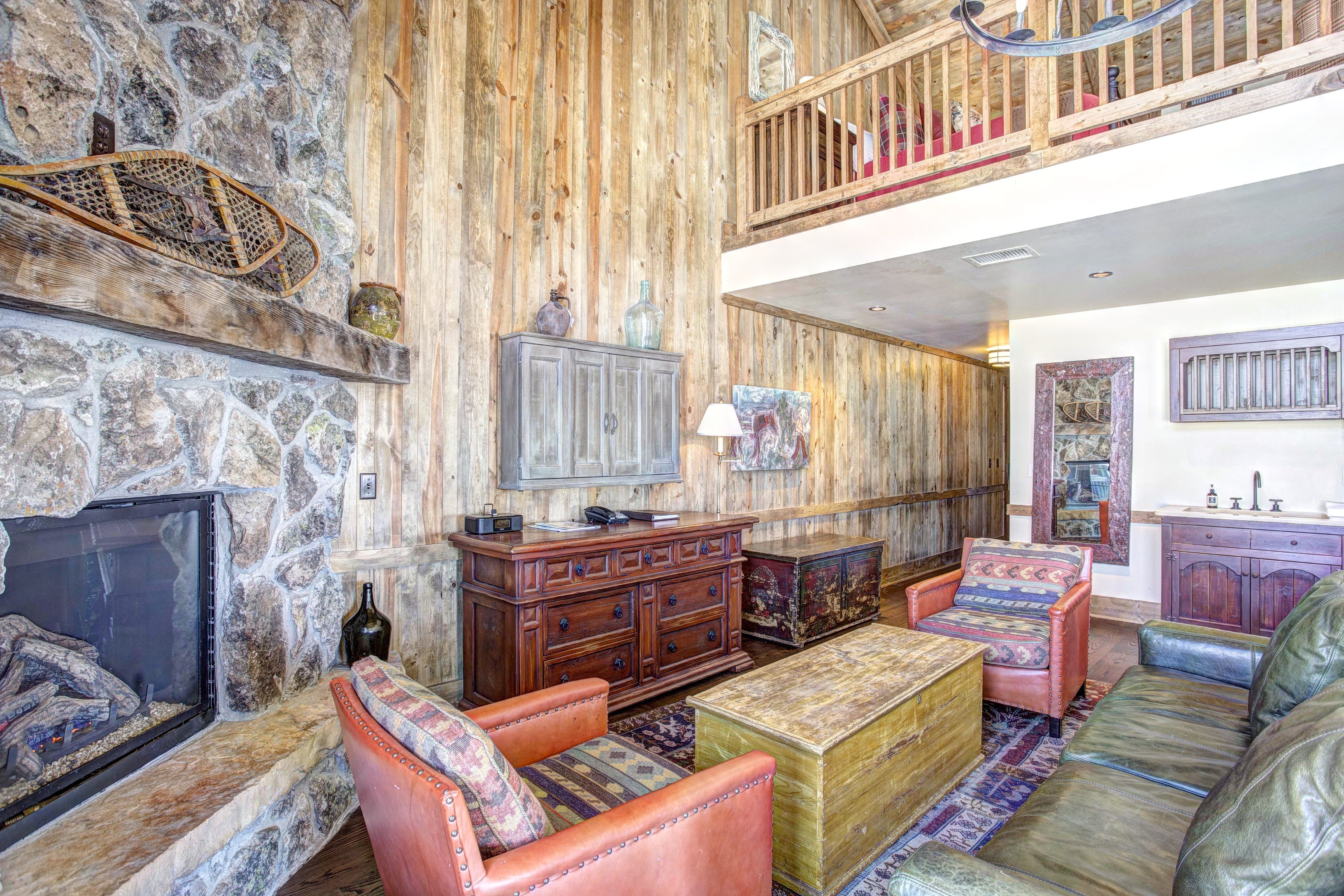 Devil's Thumb Ranch Resort & Spa by null