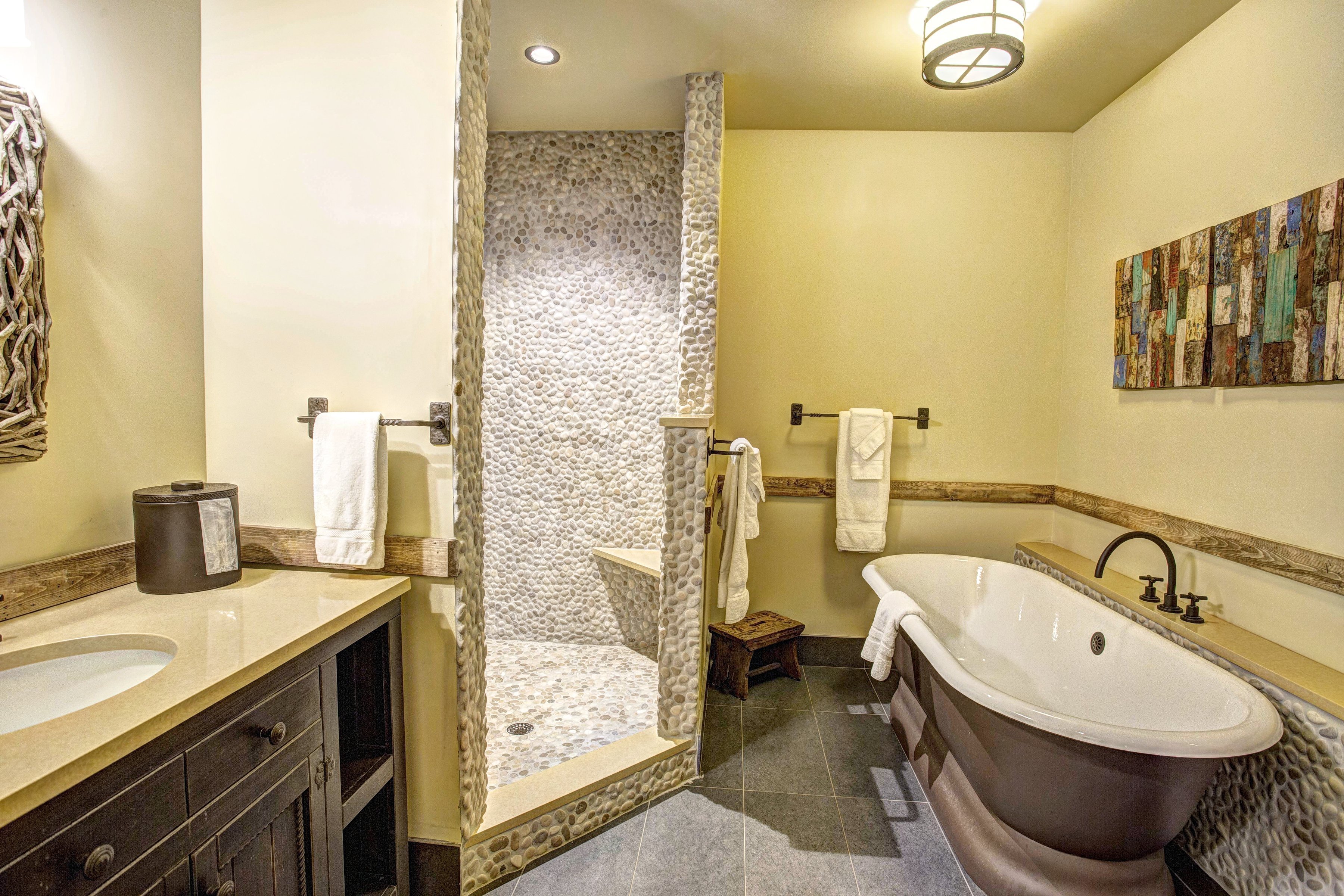Devil's Thumb Ranch Resort & Spa by null