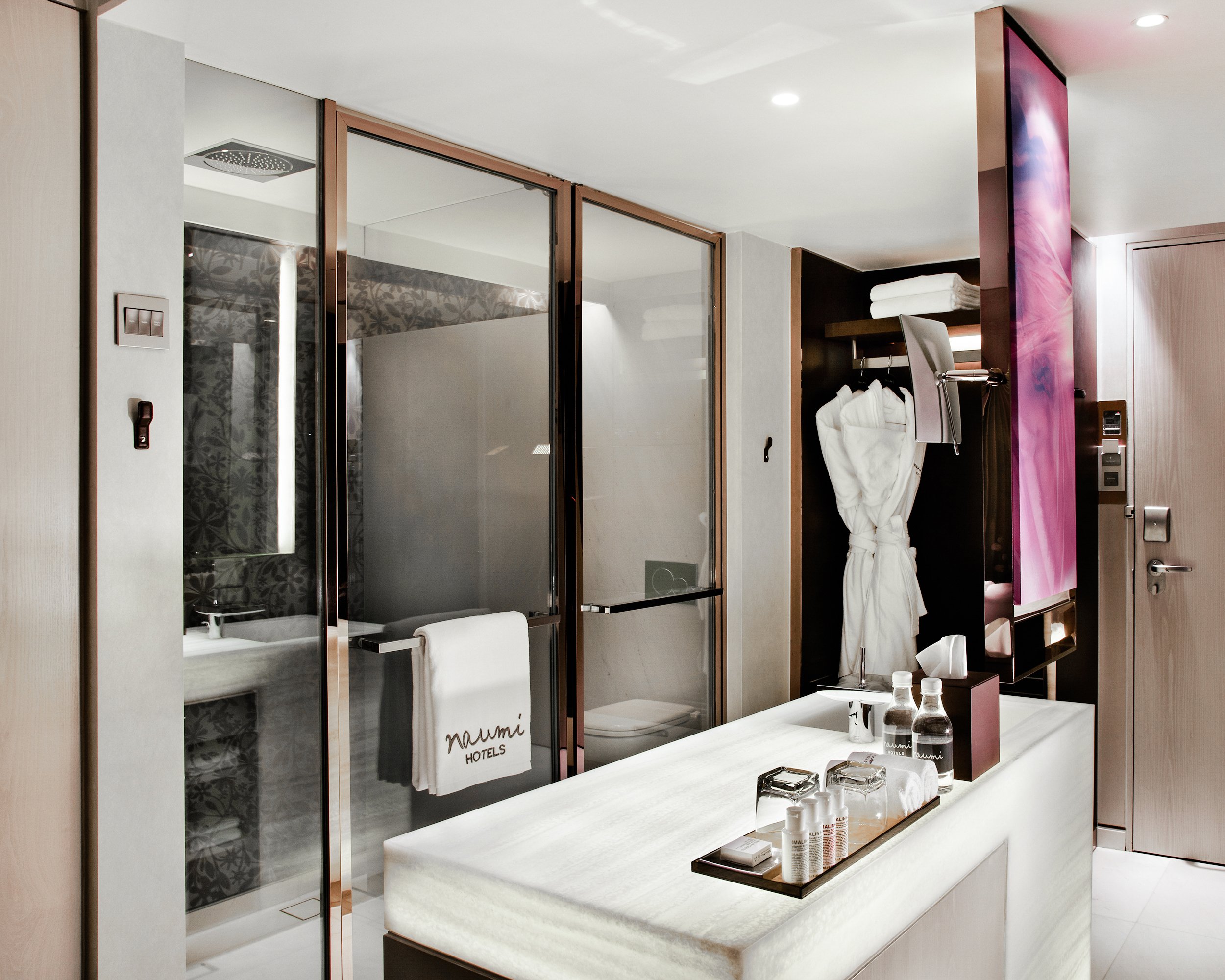 Naumi Hotel Singapore by null
