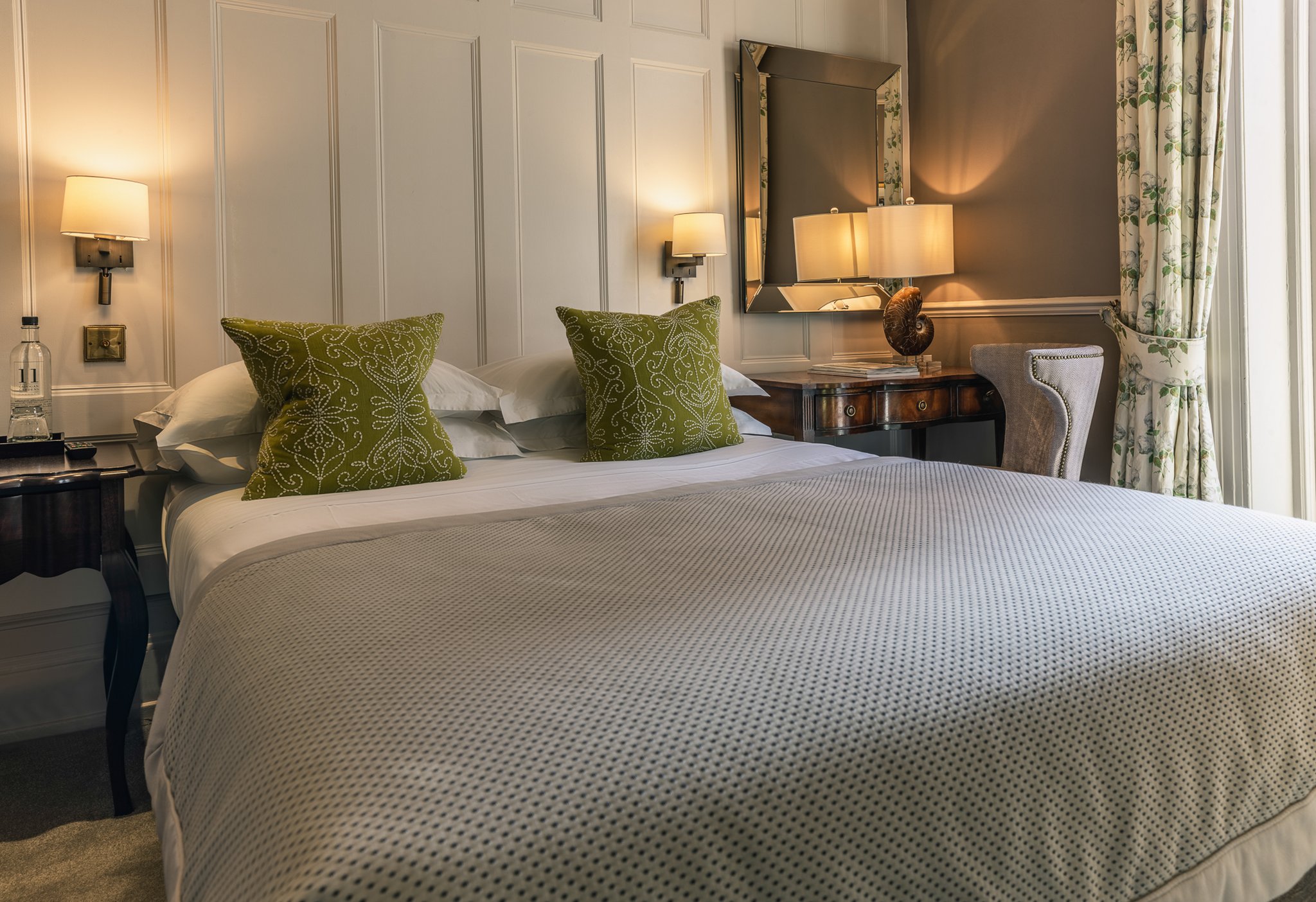 11 Cadogan Gardens by null