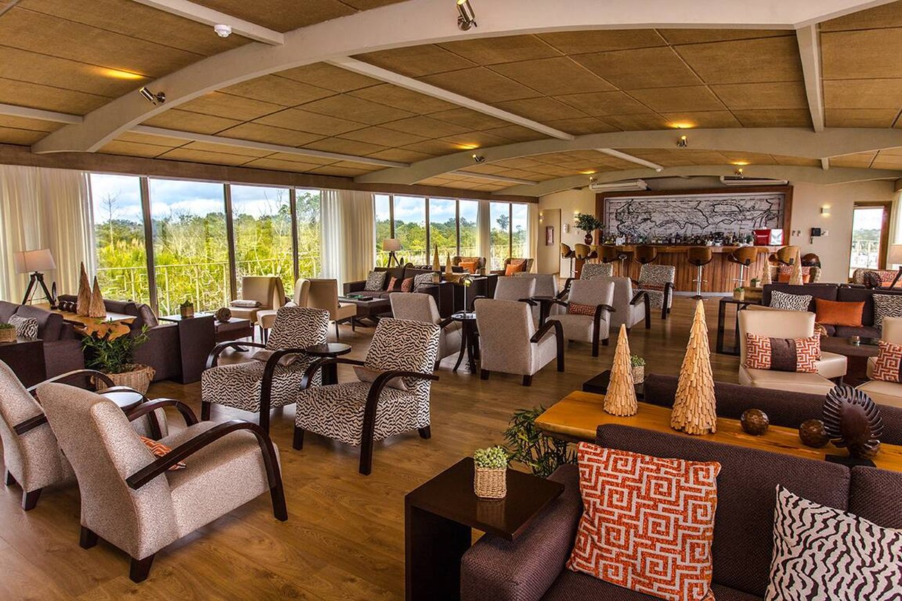 Delfin Amazon Cruises - Relais & Châteaux by null