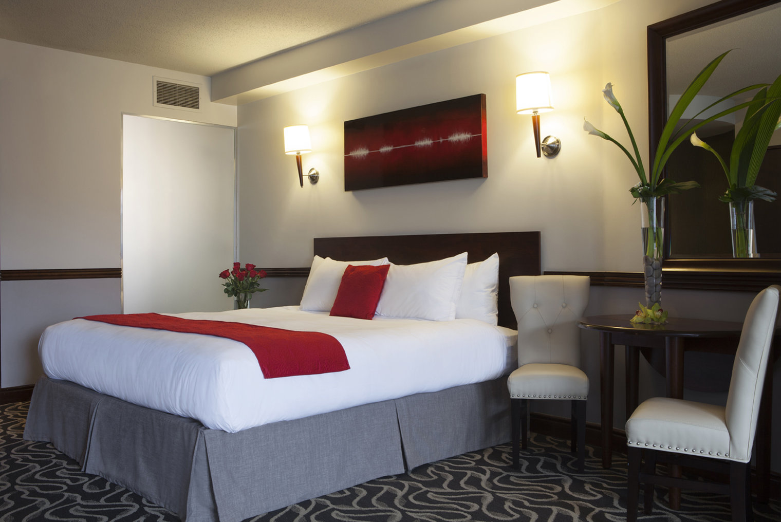 Le Saint-Sulpice Hotel Montreal by null