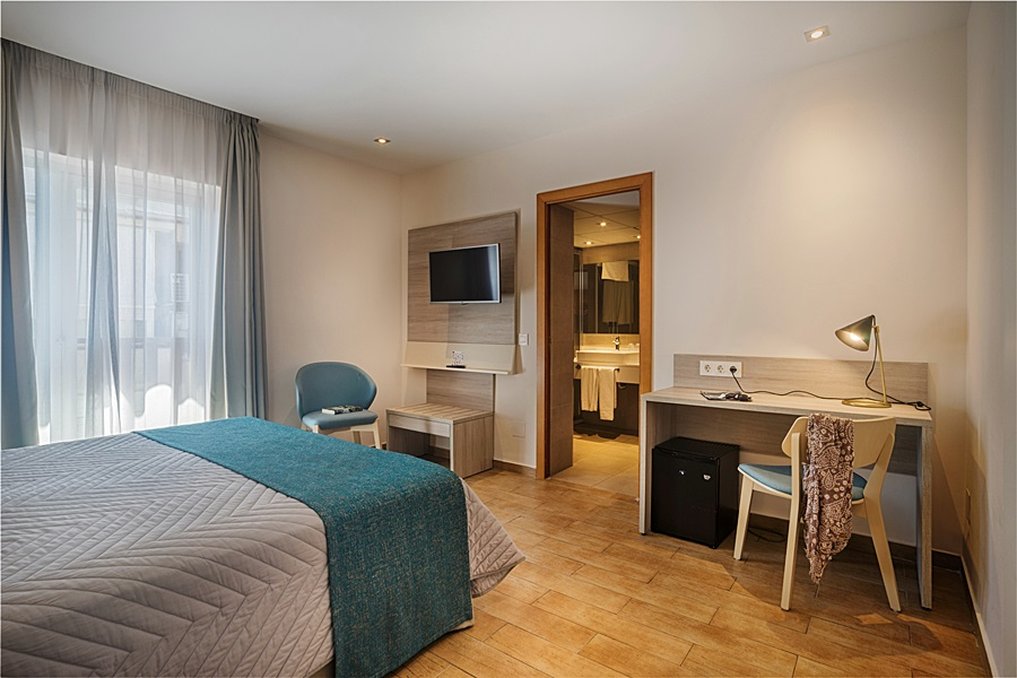 Hotel San Cristóbal by null