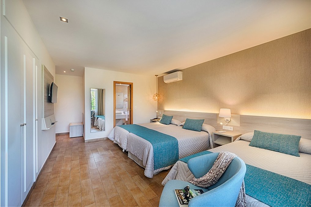 Hotel San Cristóbal by null