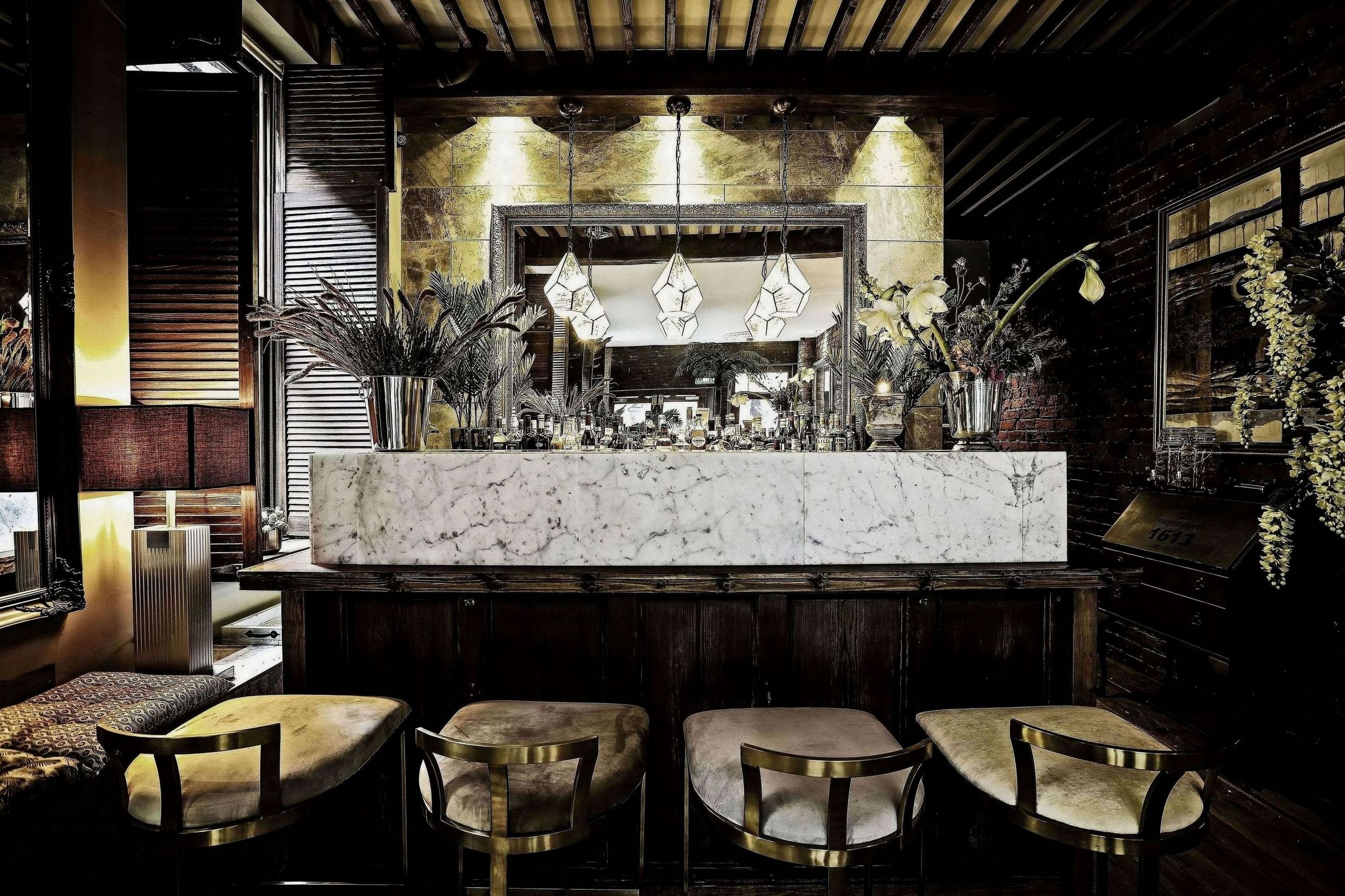 The Cow Hollow Hotel by null