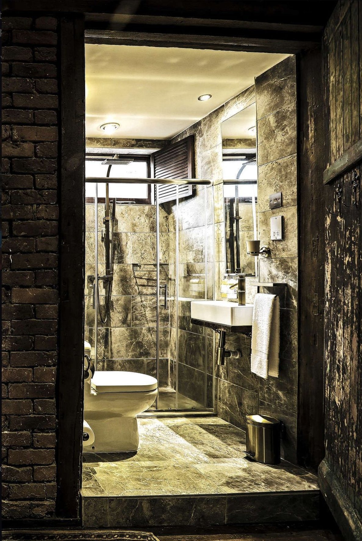 The Cow Hollow Hotel by null