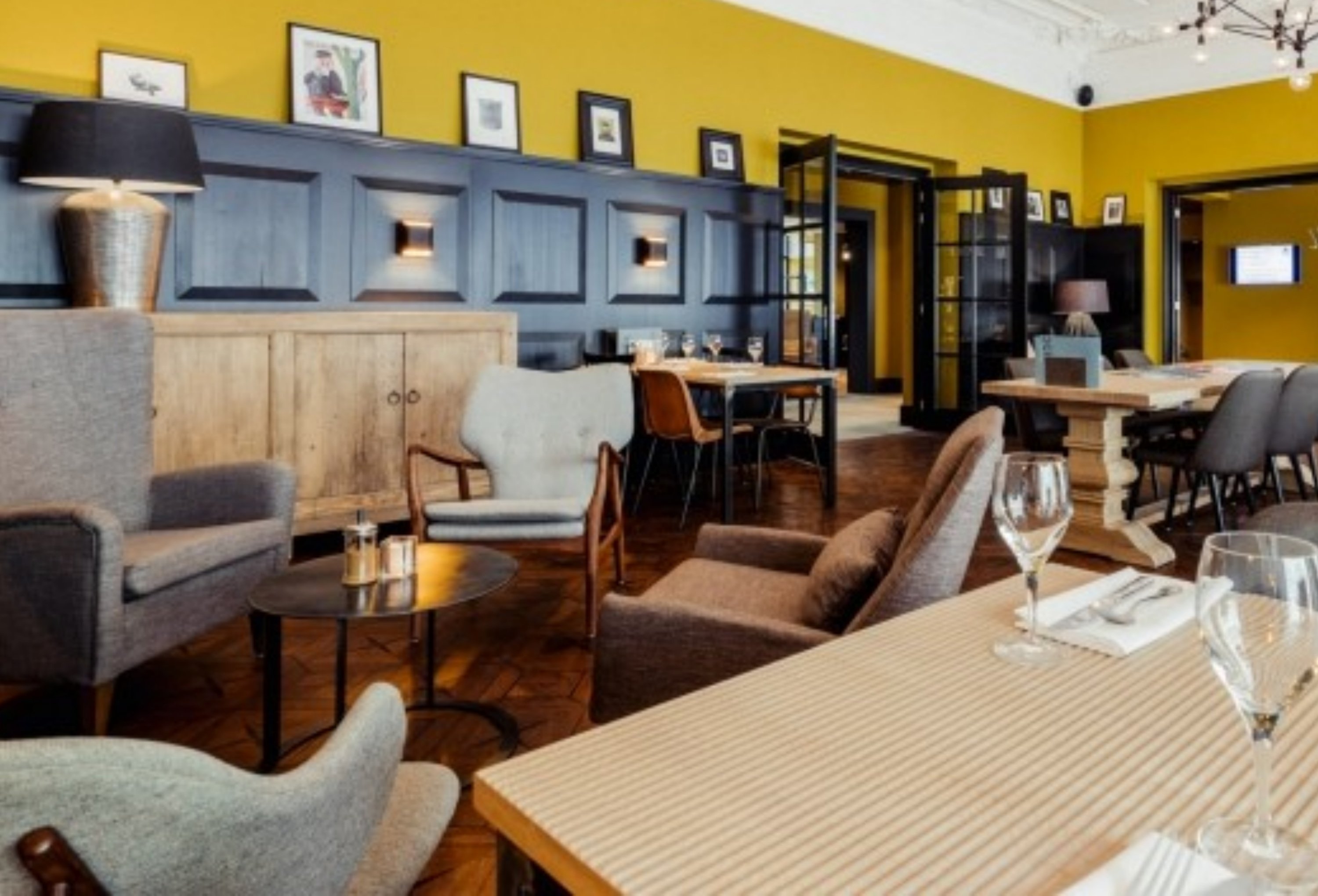 Post-Plaza Hotel & Grand Café by null