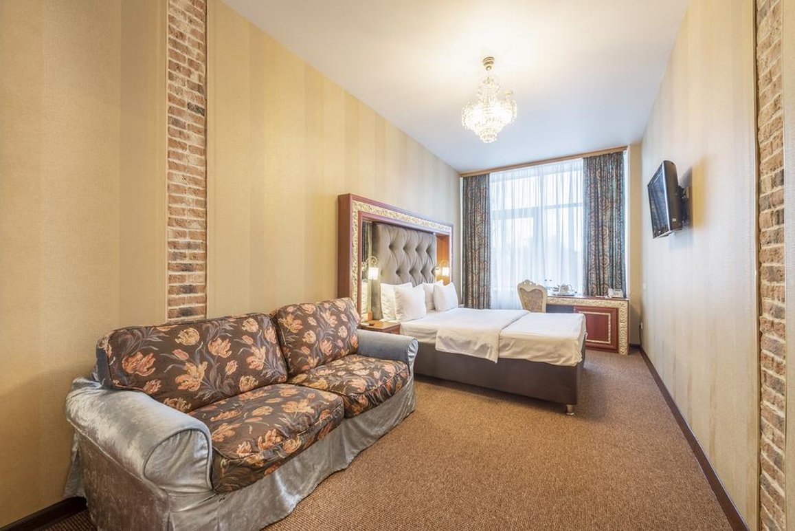 Grand Hotel Belorusskaya by null