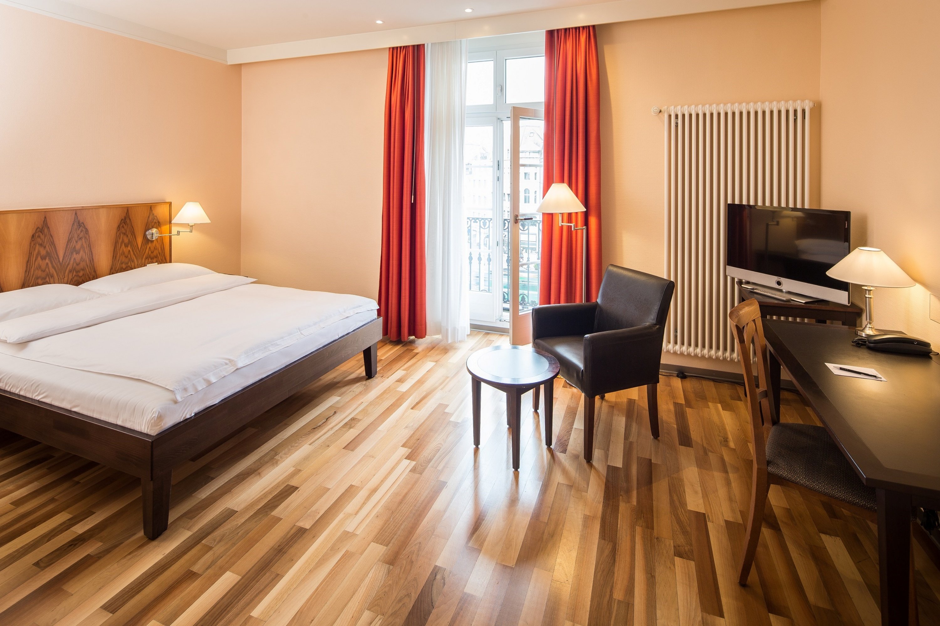 Schweizerhof by null