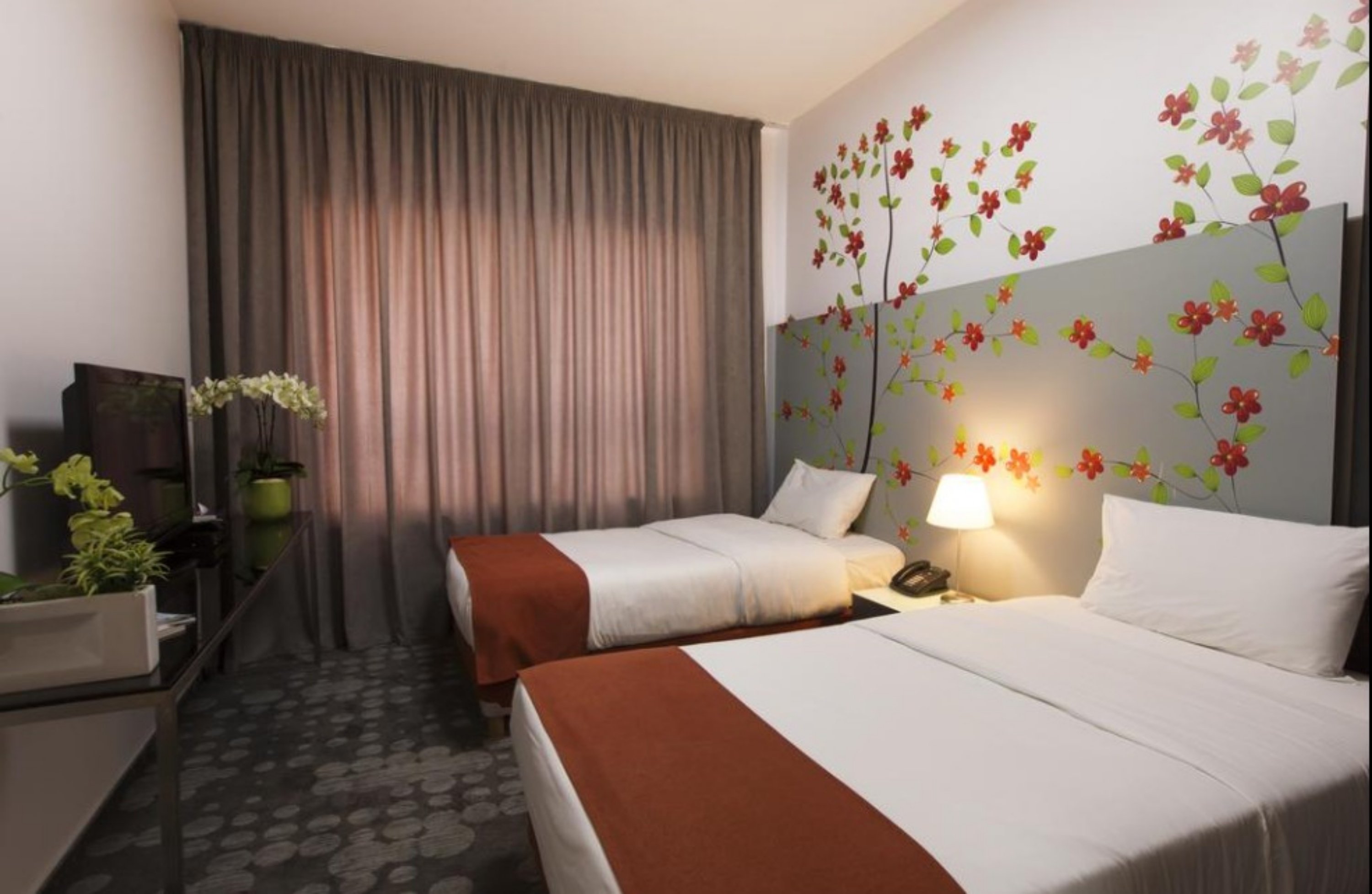 35 Rooms by null