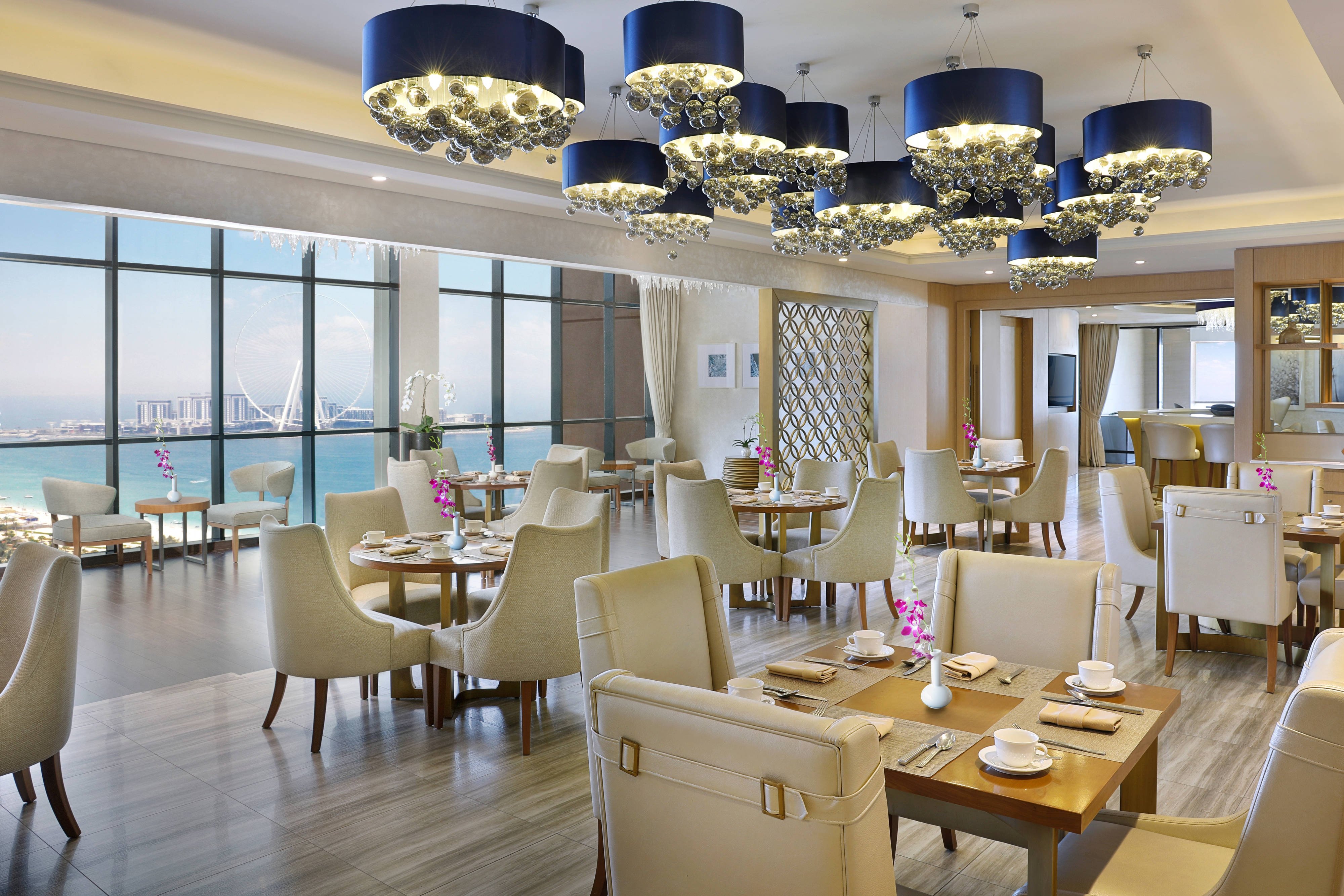 Al Habtoor Grand Resort, Autograph Collection by null