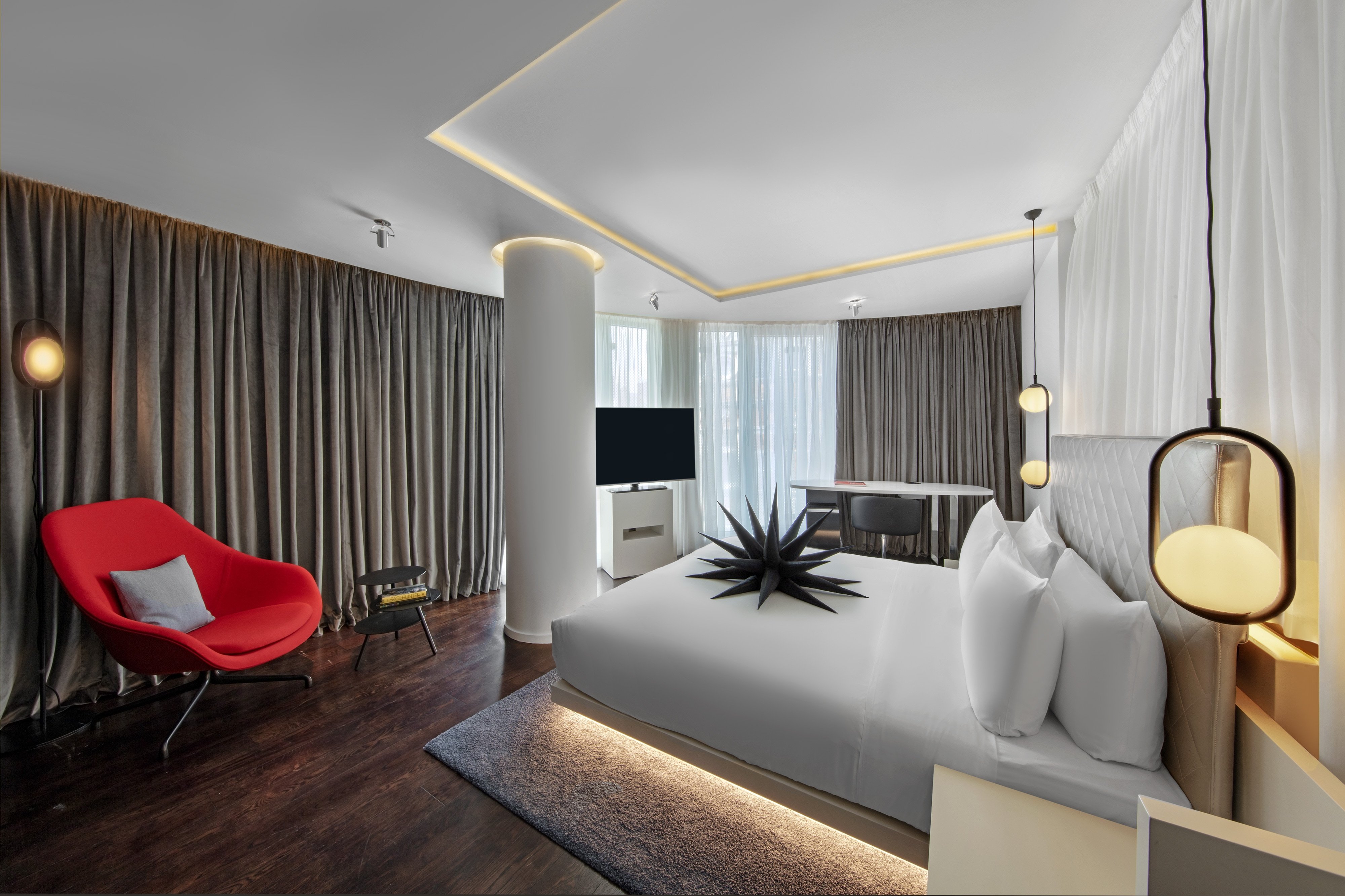W London by null