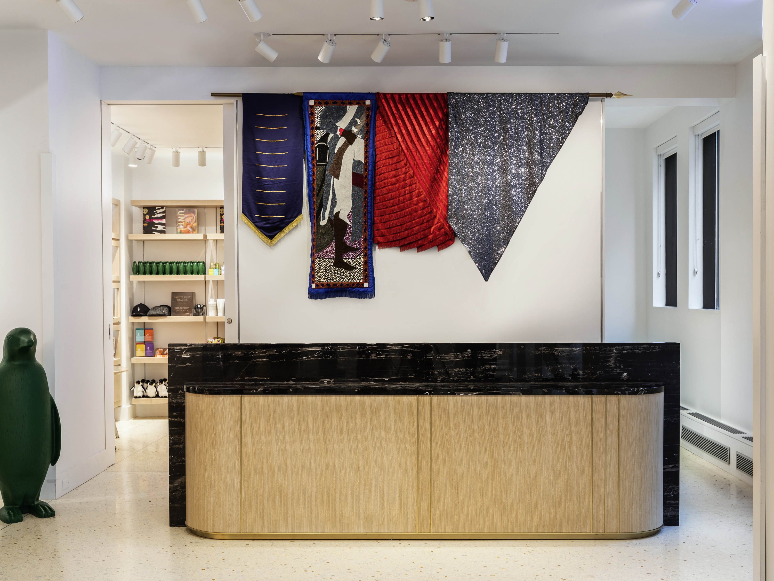 21c Museum Hotel Chicago by null
