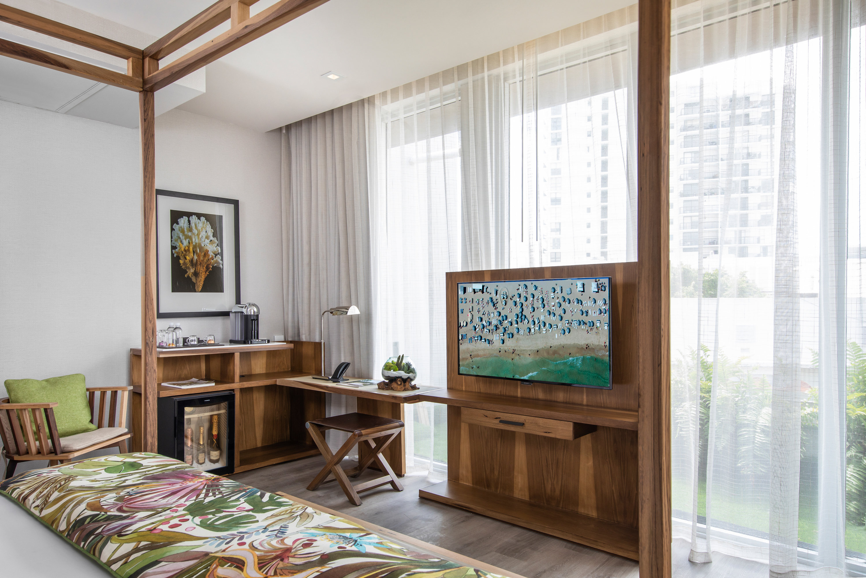 Lennox Miami Beach by null