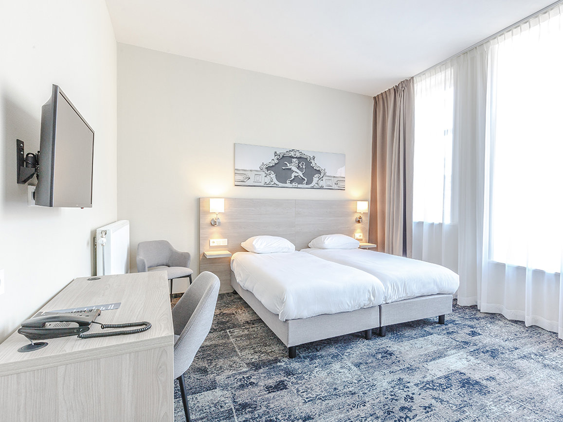 Fletcher Hotel-Paleis Stadhouderlijk Hof by null