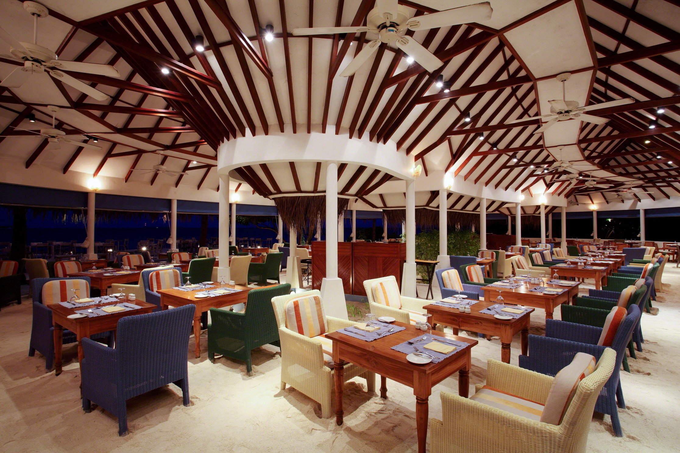 Machchafushi Island Resort & Spa Maldives, The Centara Collection by null