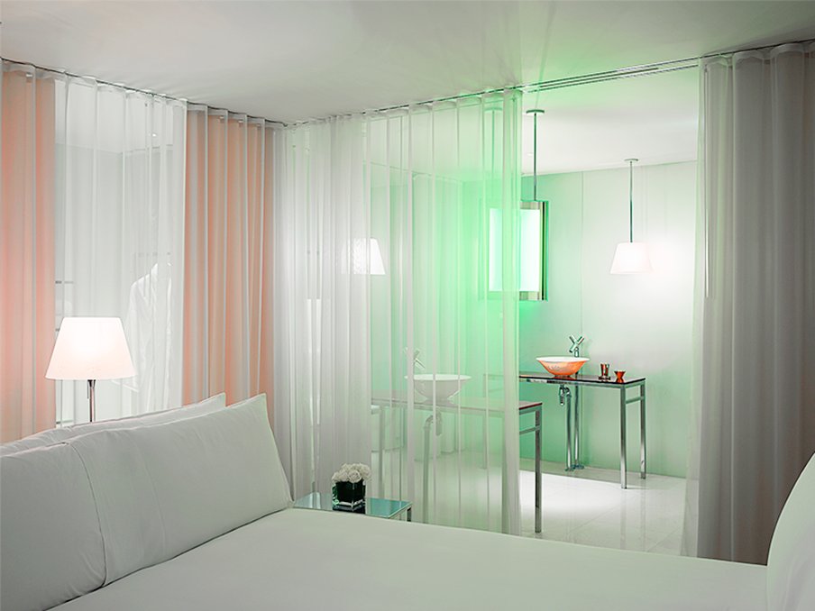 Sanderson London by null