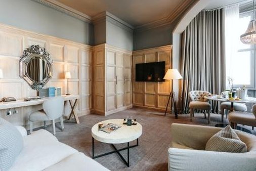 The Scotsman Hotel by null