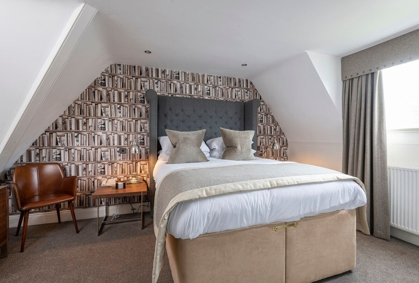The Lovat Hotel & Restaurant by null