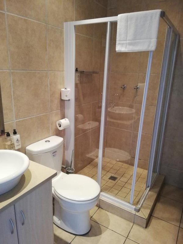 Point Village Hotel by null