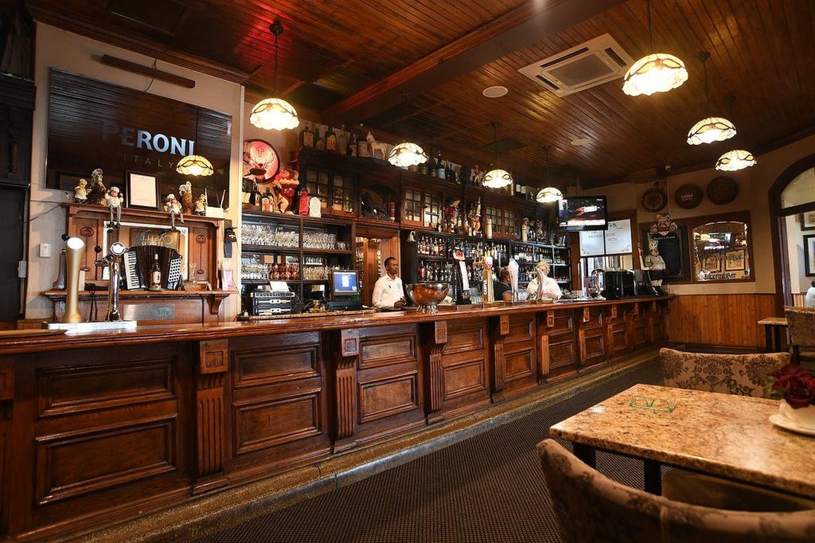 Halfway House Hotel Kimberley by null
